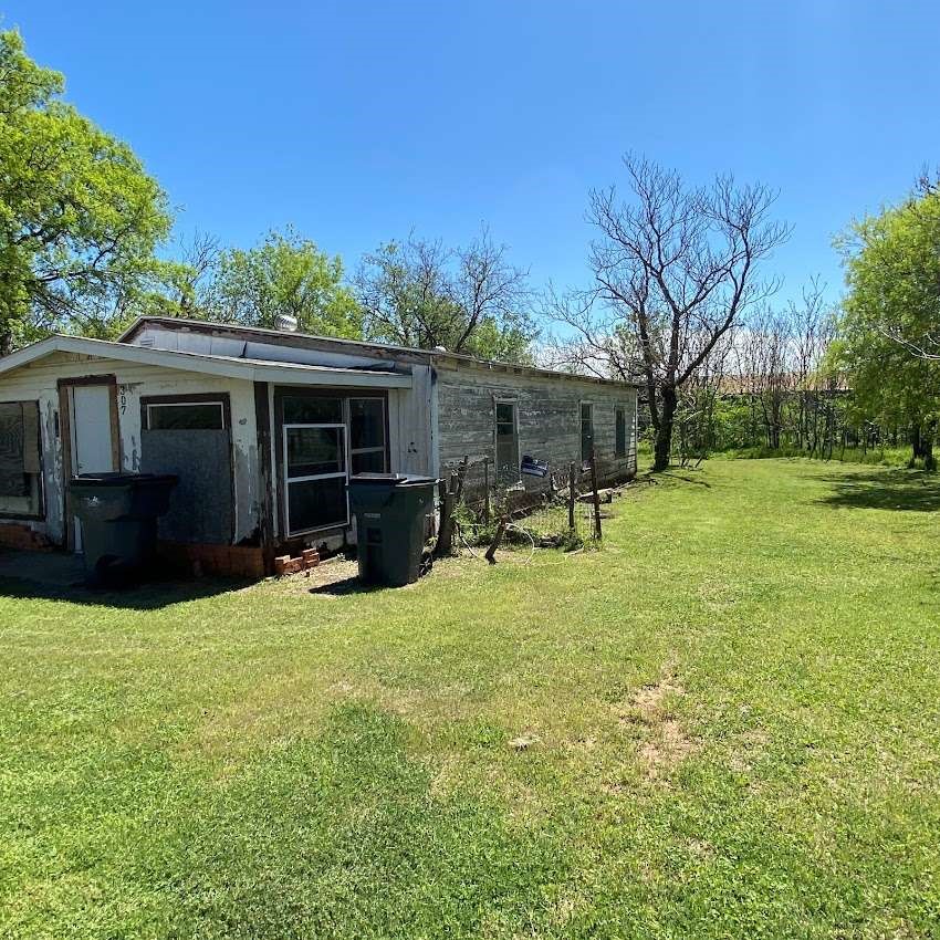 307 Jalonick Street Property Photo 1
