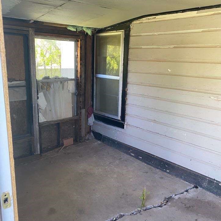 307 Jalonick Street Property Photo 5
