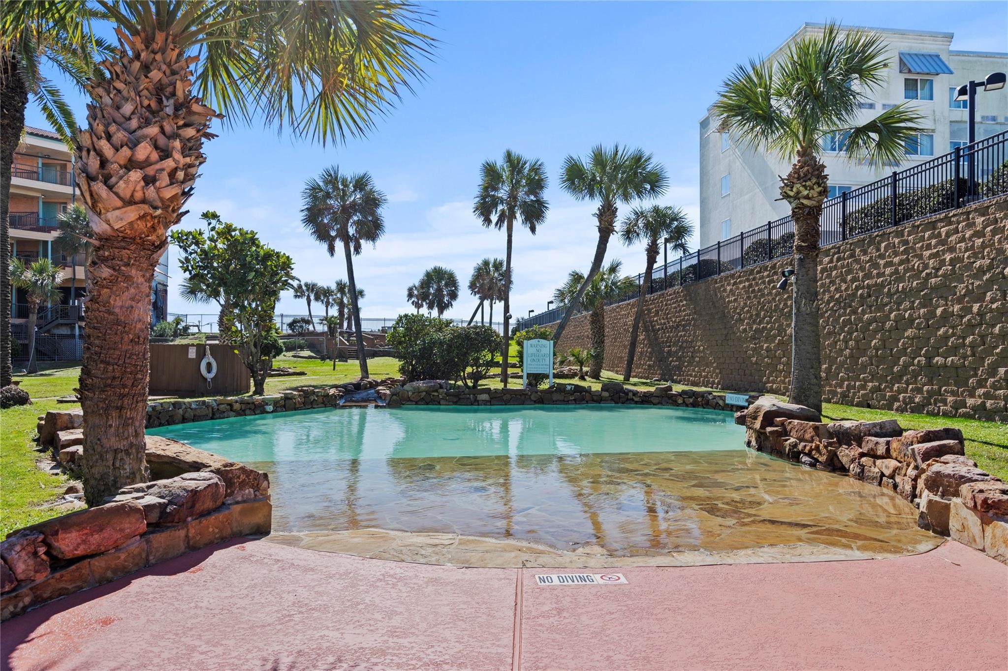 9520 Seawall Boulevard 315 Property Photo 17