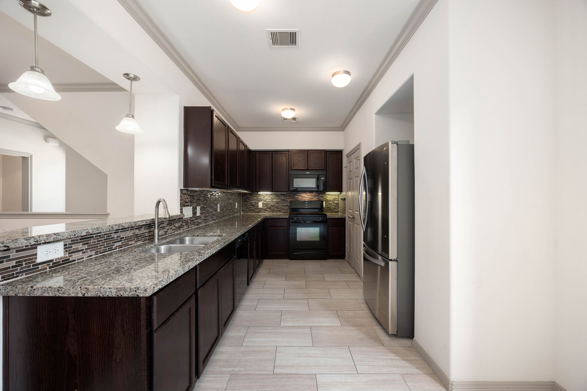 7901 Bachwood Drive Property Photo 10