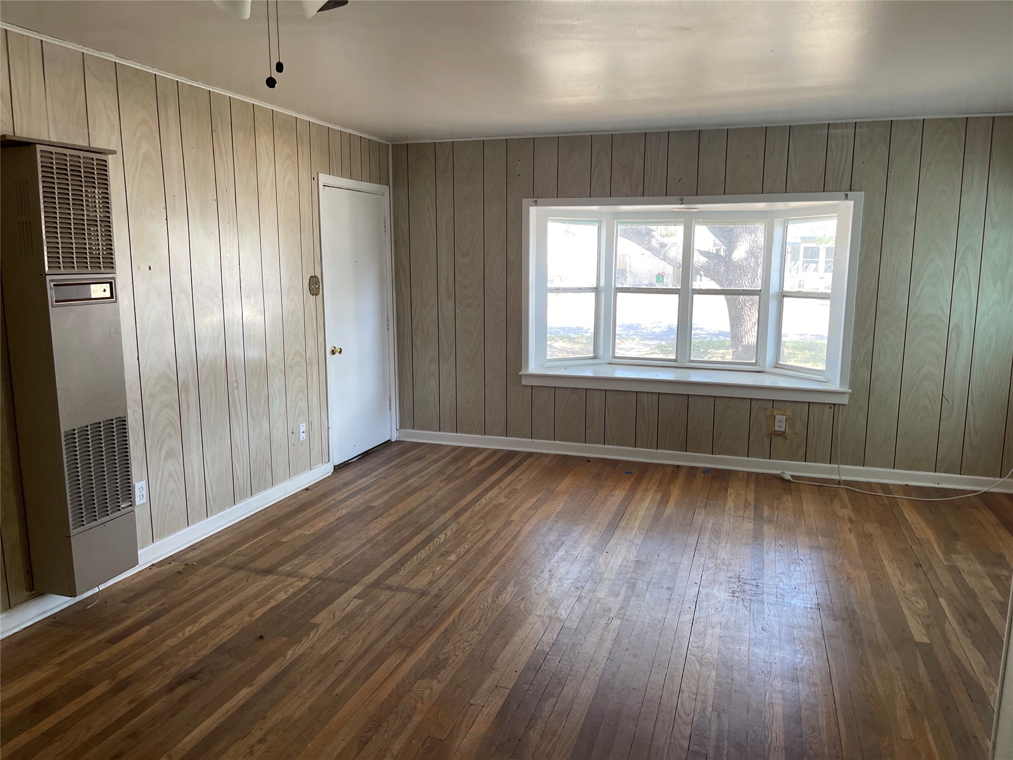 246 Nash Boulevard Property Photo 6
