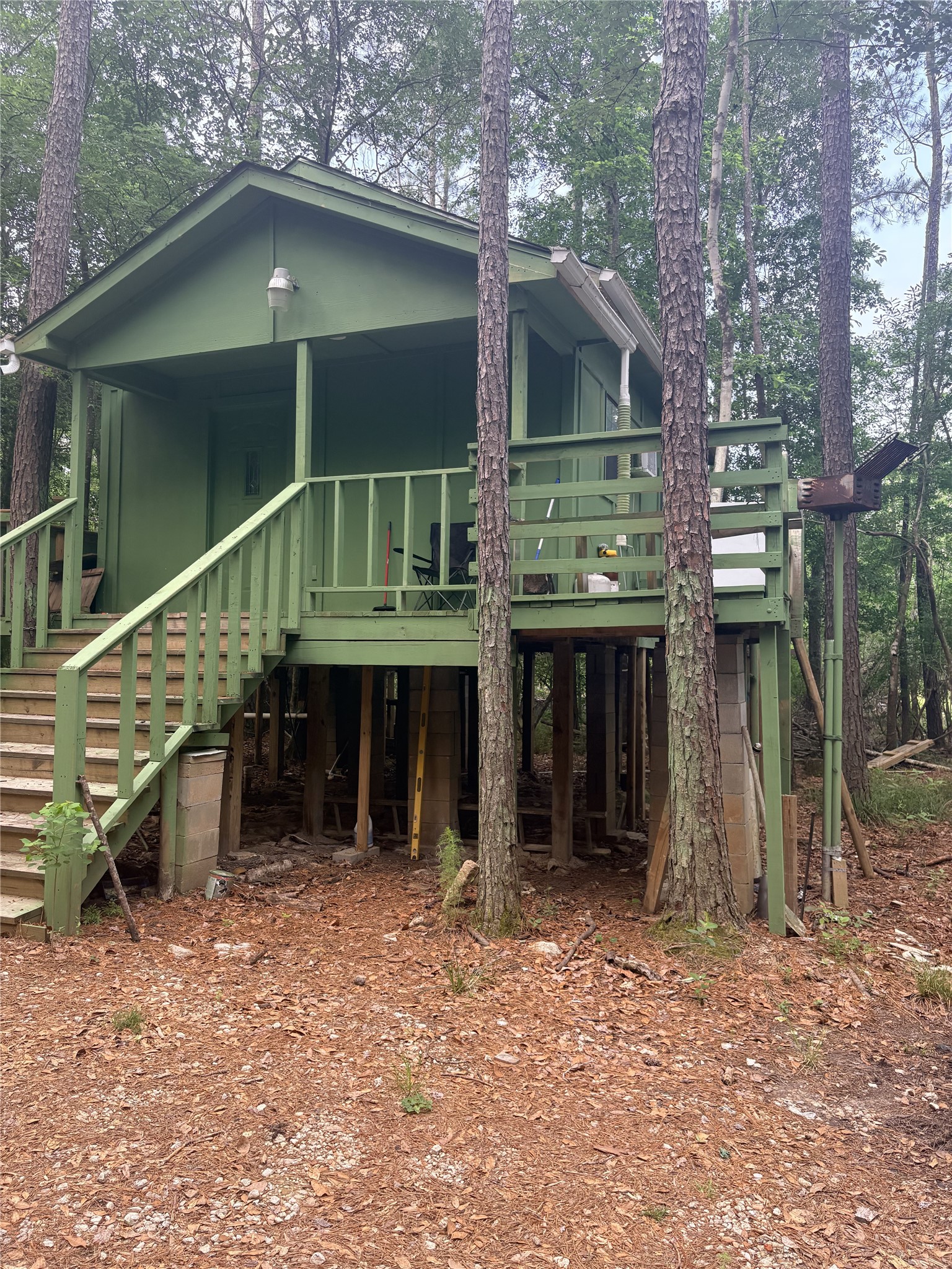 9470 Village Creek Road Property Photo 3