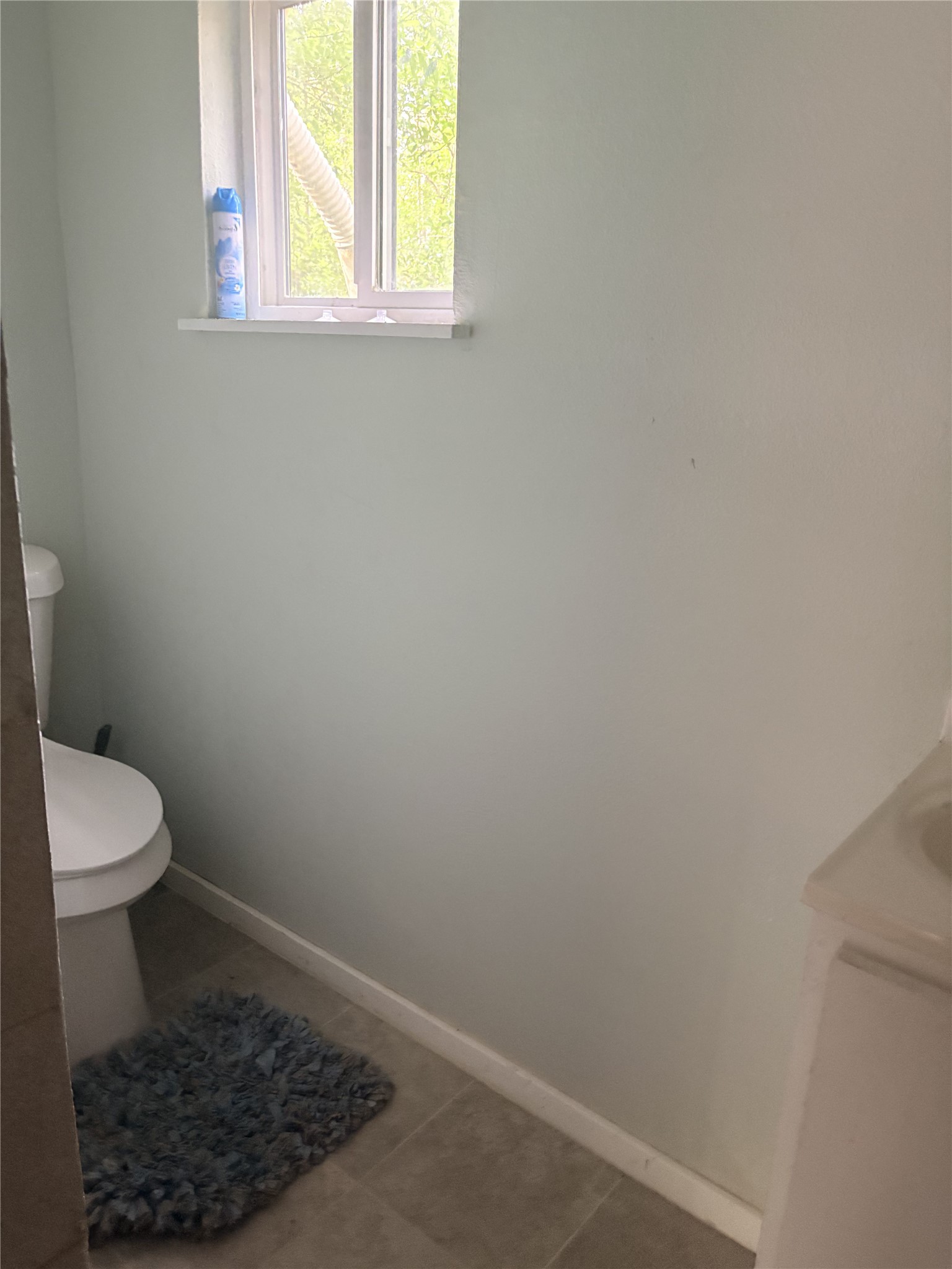 9470 Village Creek Road Property Photo 11