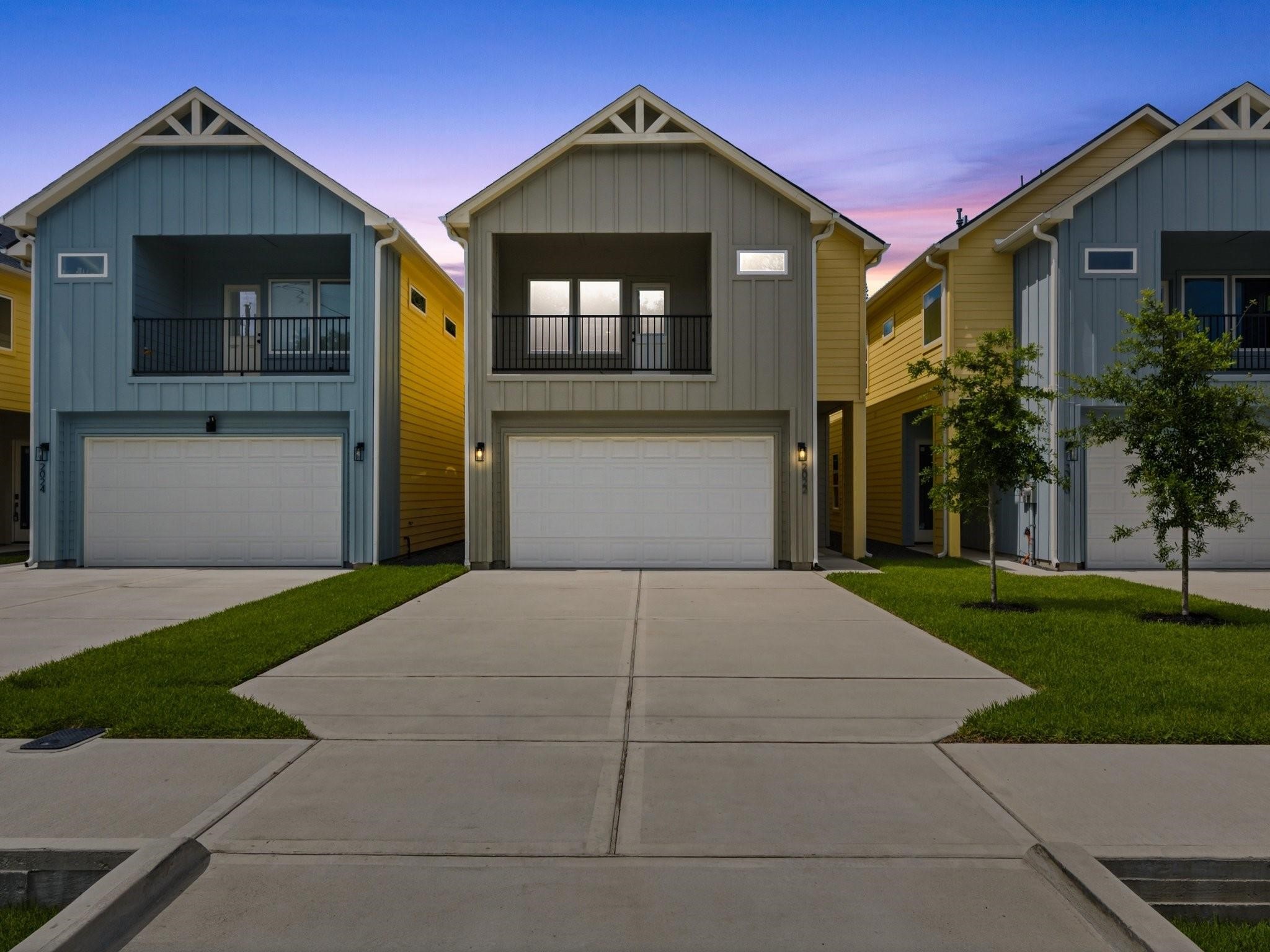 2022 Wavell Street Property Photo 1