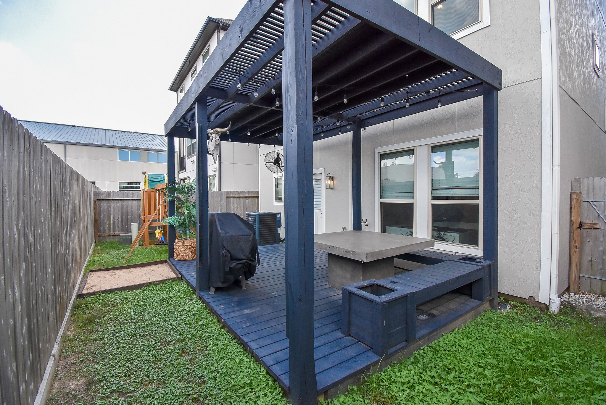 10606 Centre Shadows Drive Property Photo 36