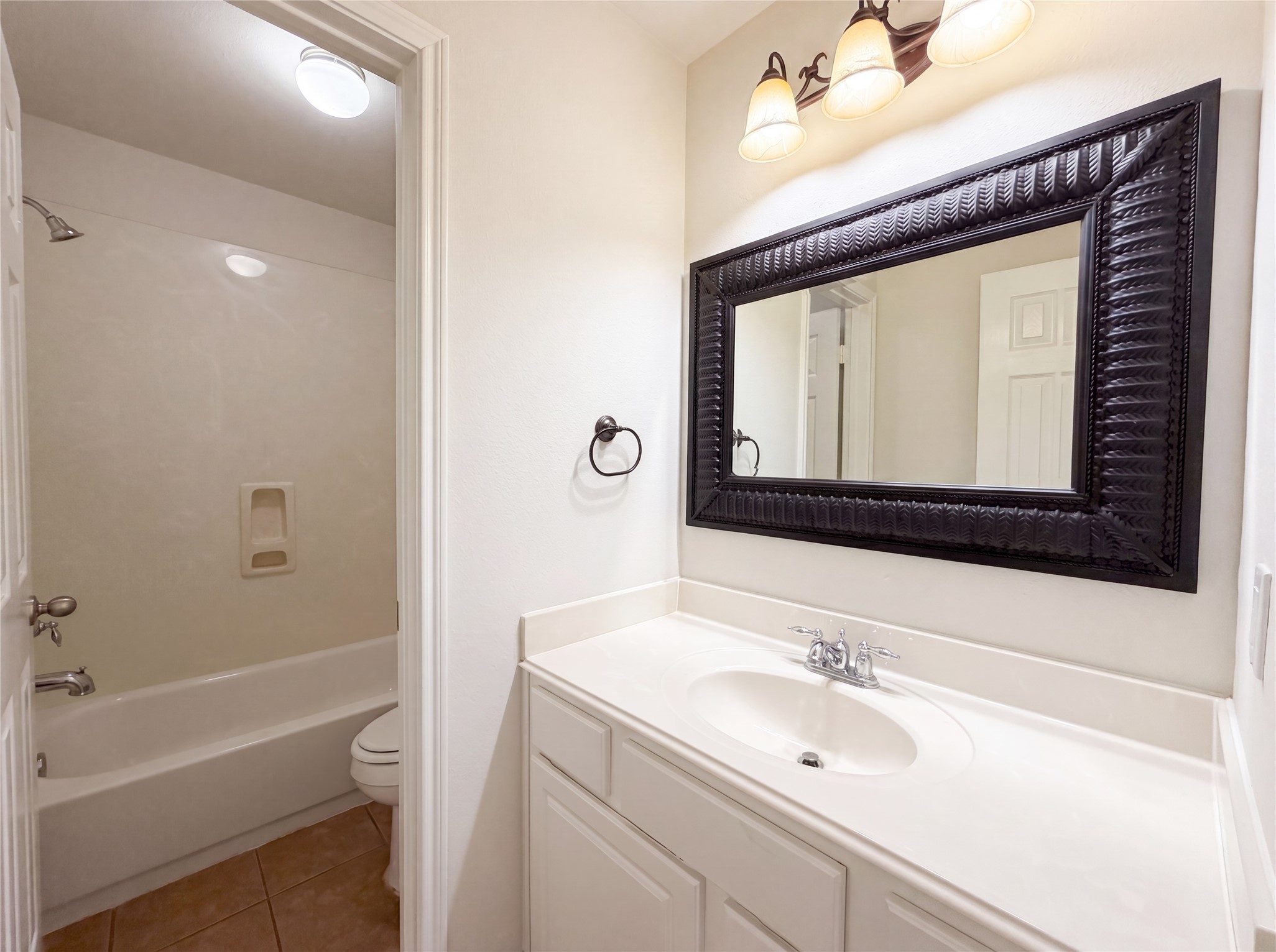 6843 Tammany Manor Lane Property Photo 15