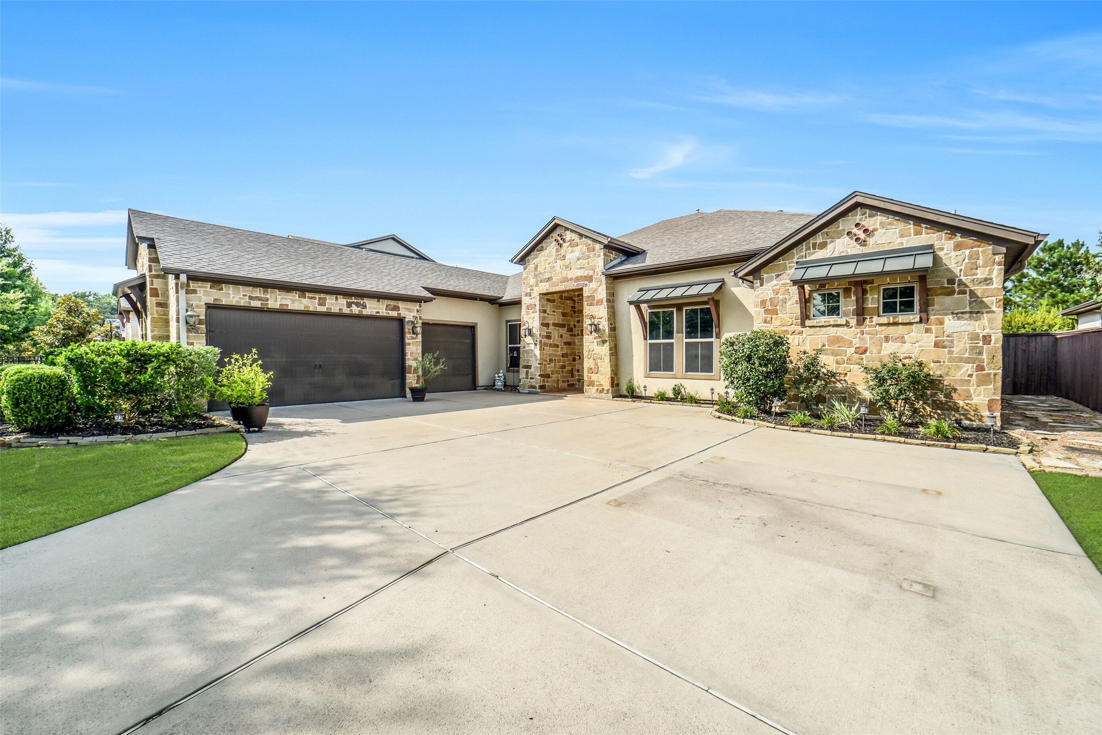 2721 Saddlehorn Trail Property Photo 1