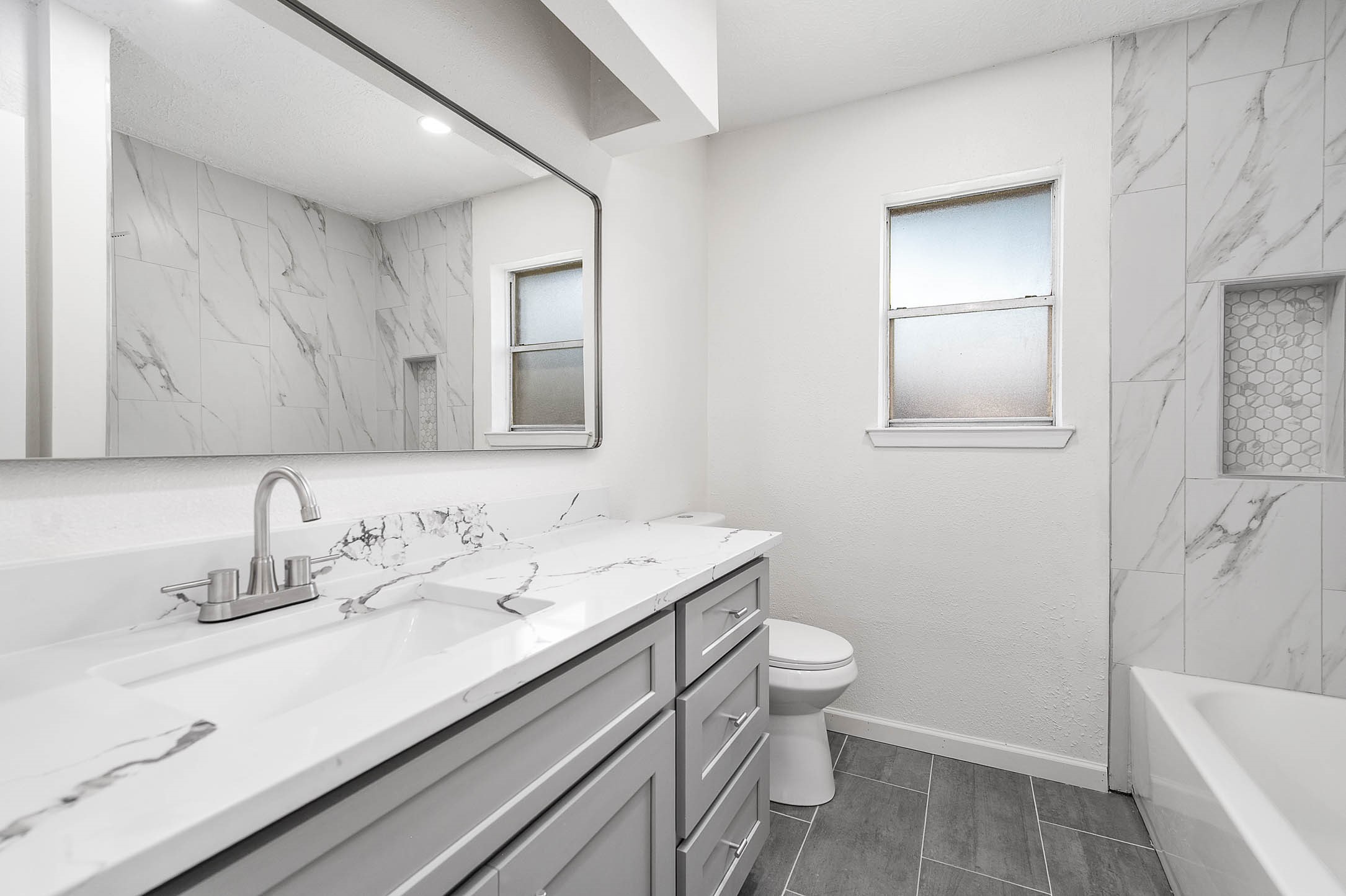 6526 Lynngate Drive Property Photo 18