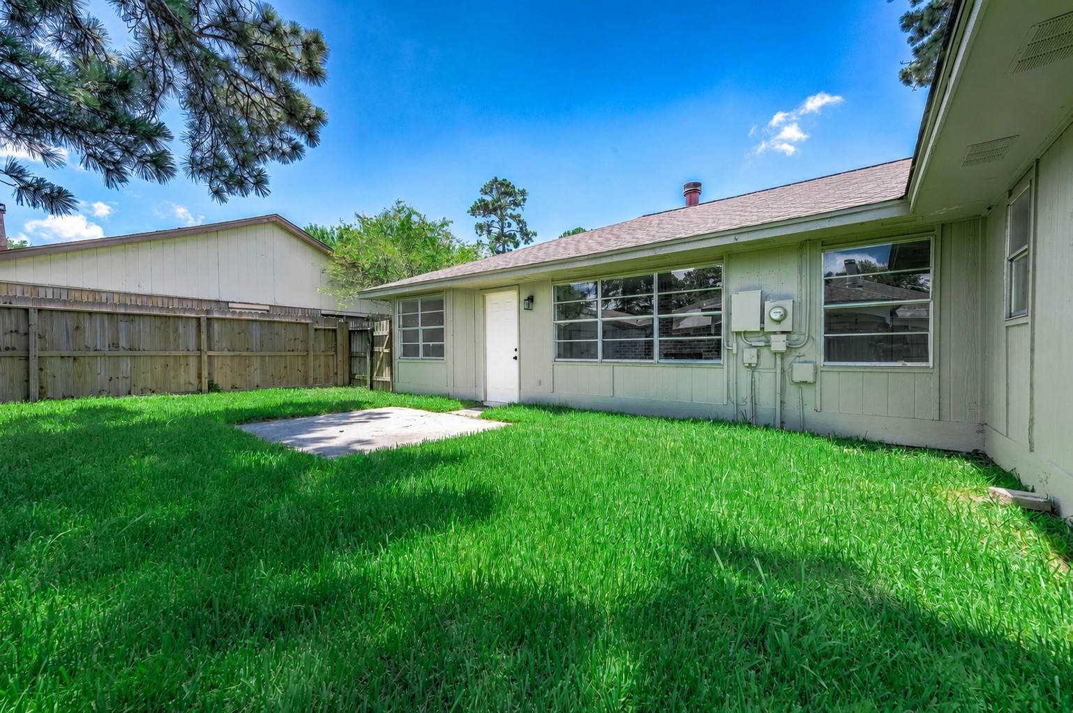 6526 Lynngate Drive Property Photo 22