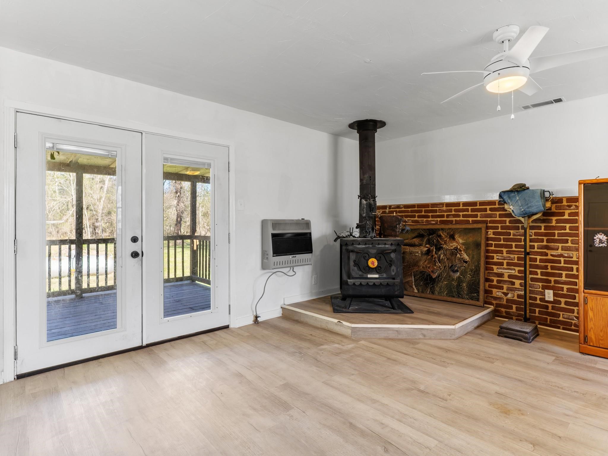 5519 Kincer Road Property Photo 6