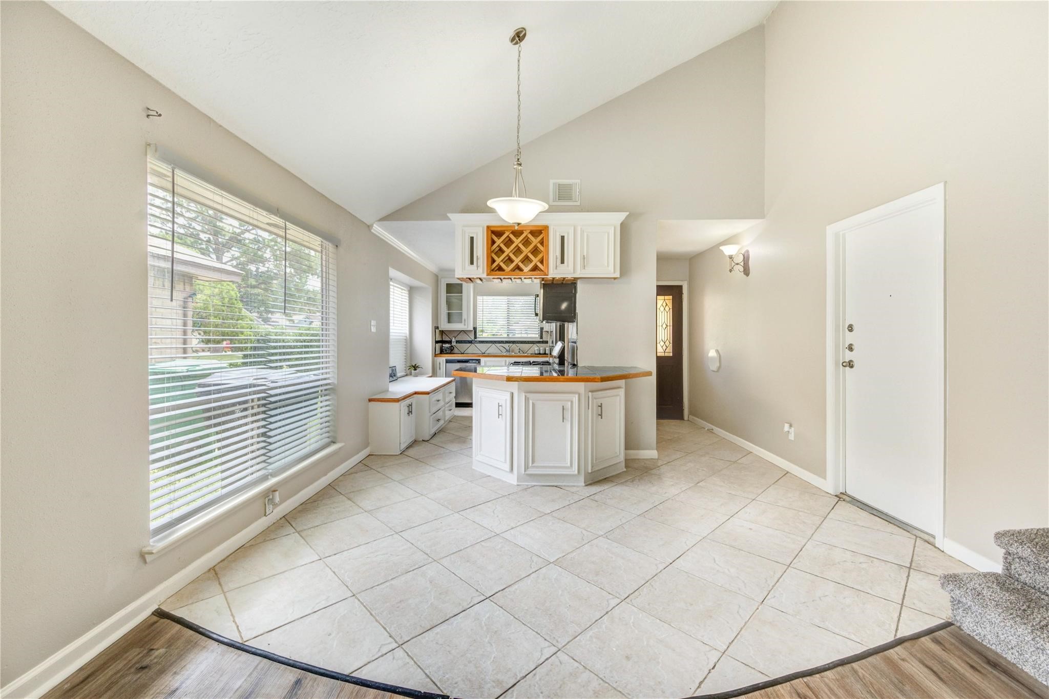 5255 Beaverbrook Drive Property Photo 14