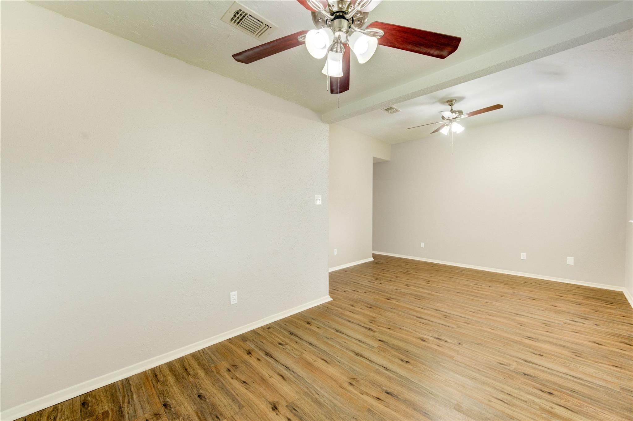 5255 Beaverbrook Drive Property Photo 28