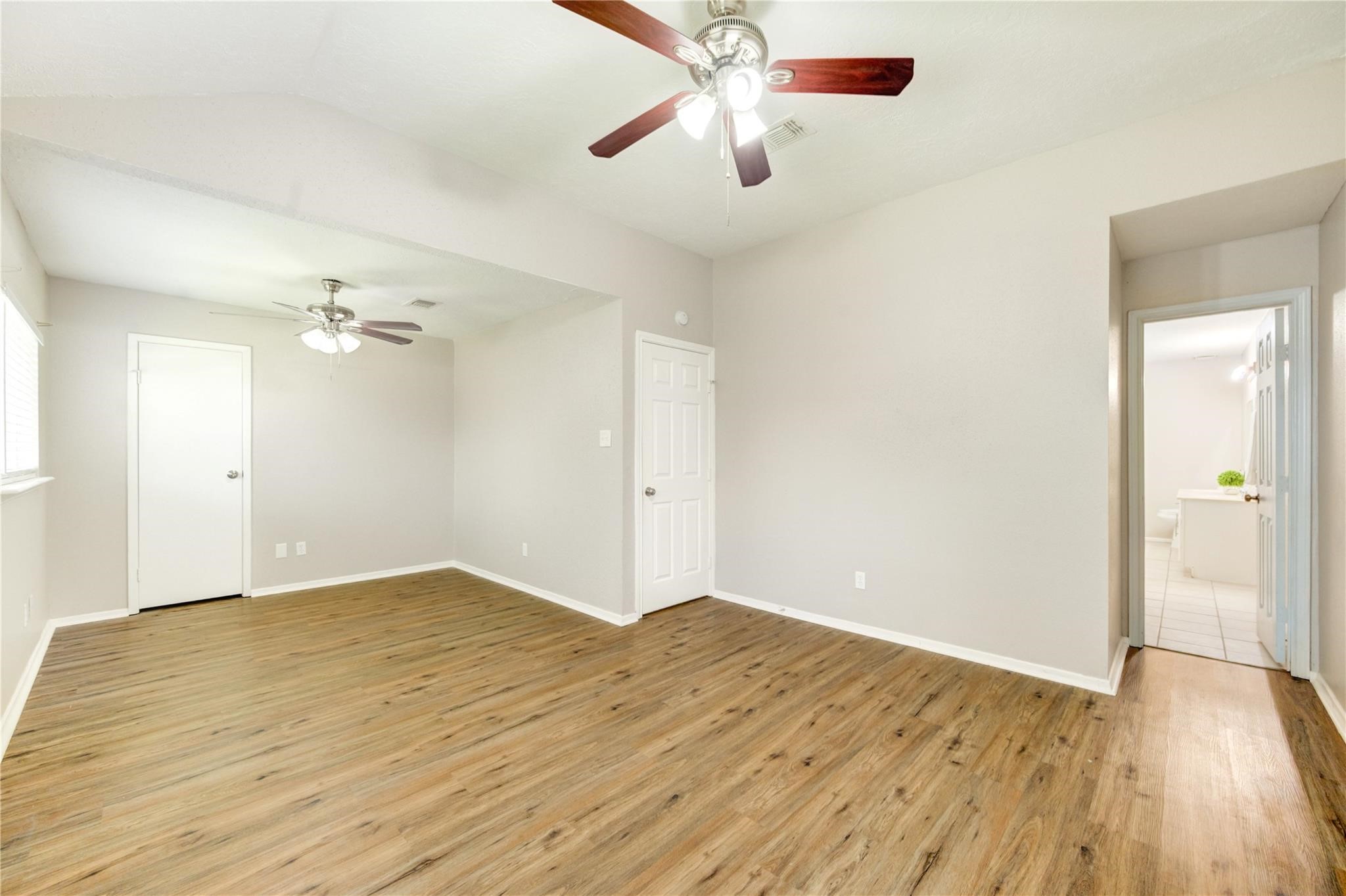 5255 Beaverbrook Drive Property Photo 29