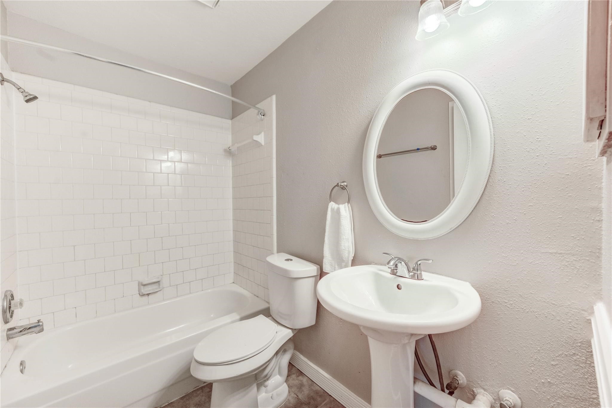 5255 Beaverbrook Drive Property Photo 34