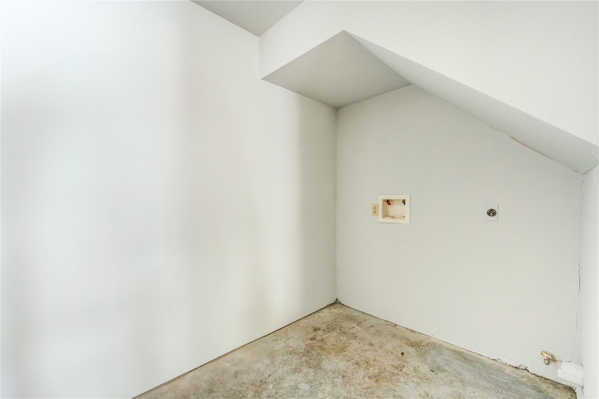 5255 Beaverbrook Drive Property Photo 38