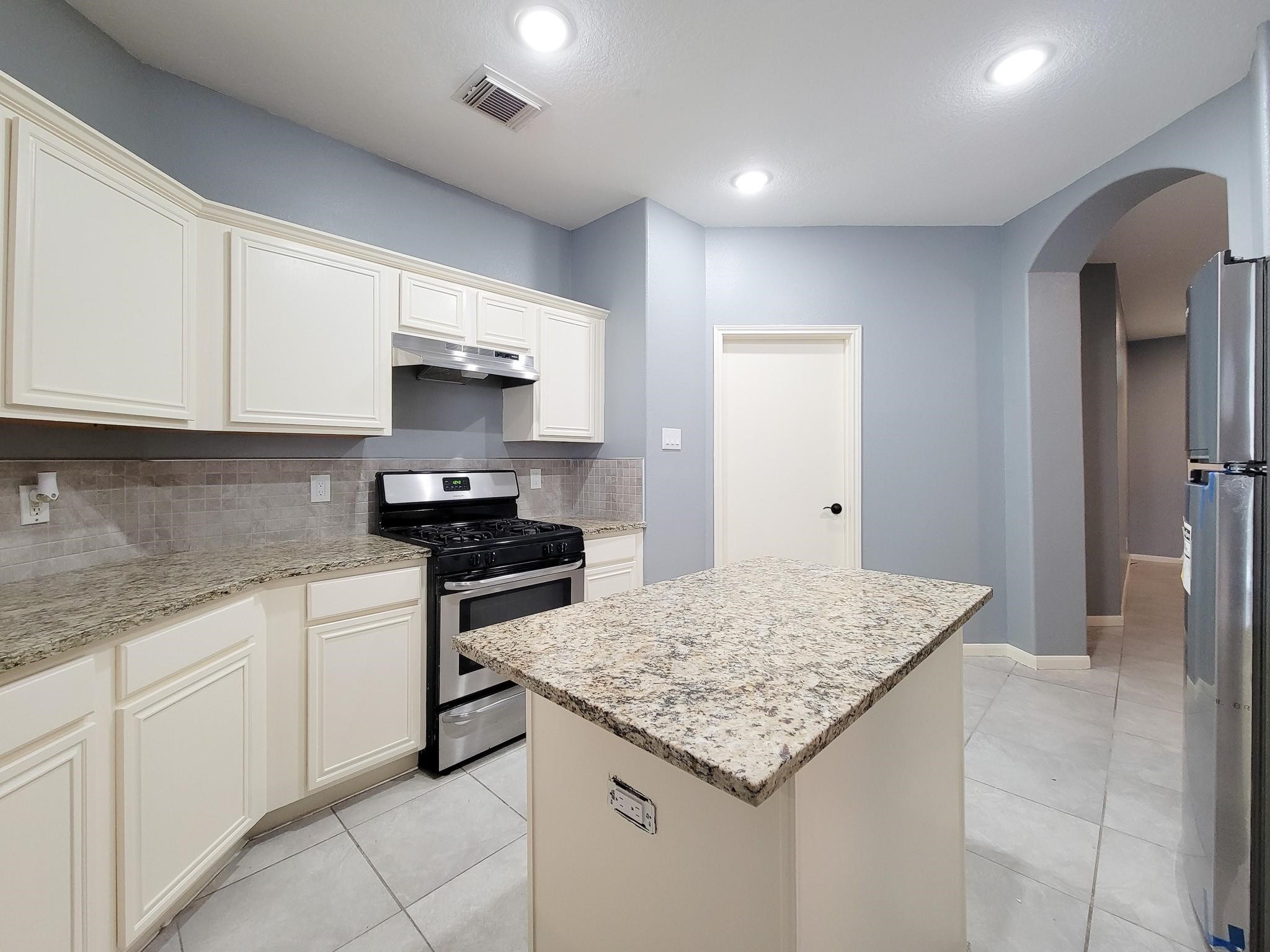 1206 Hemple Drive Property Photo 11