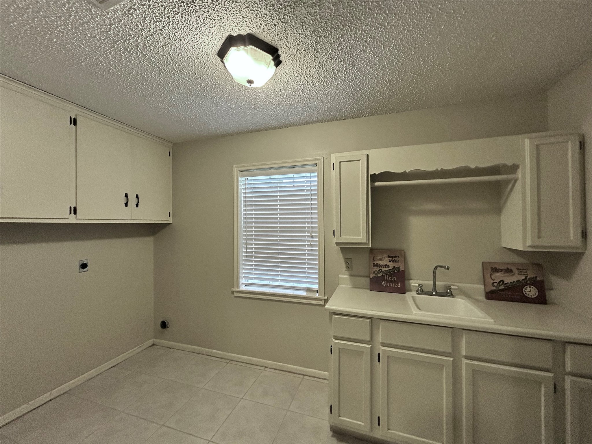 4 Renwick Street Property Photo 13