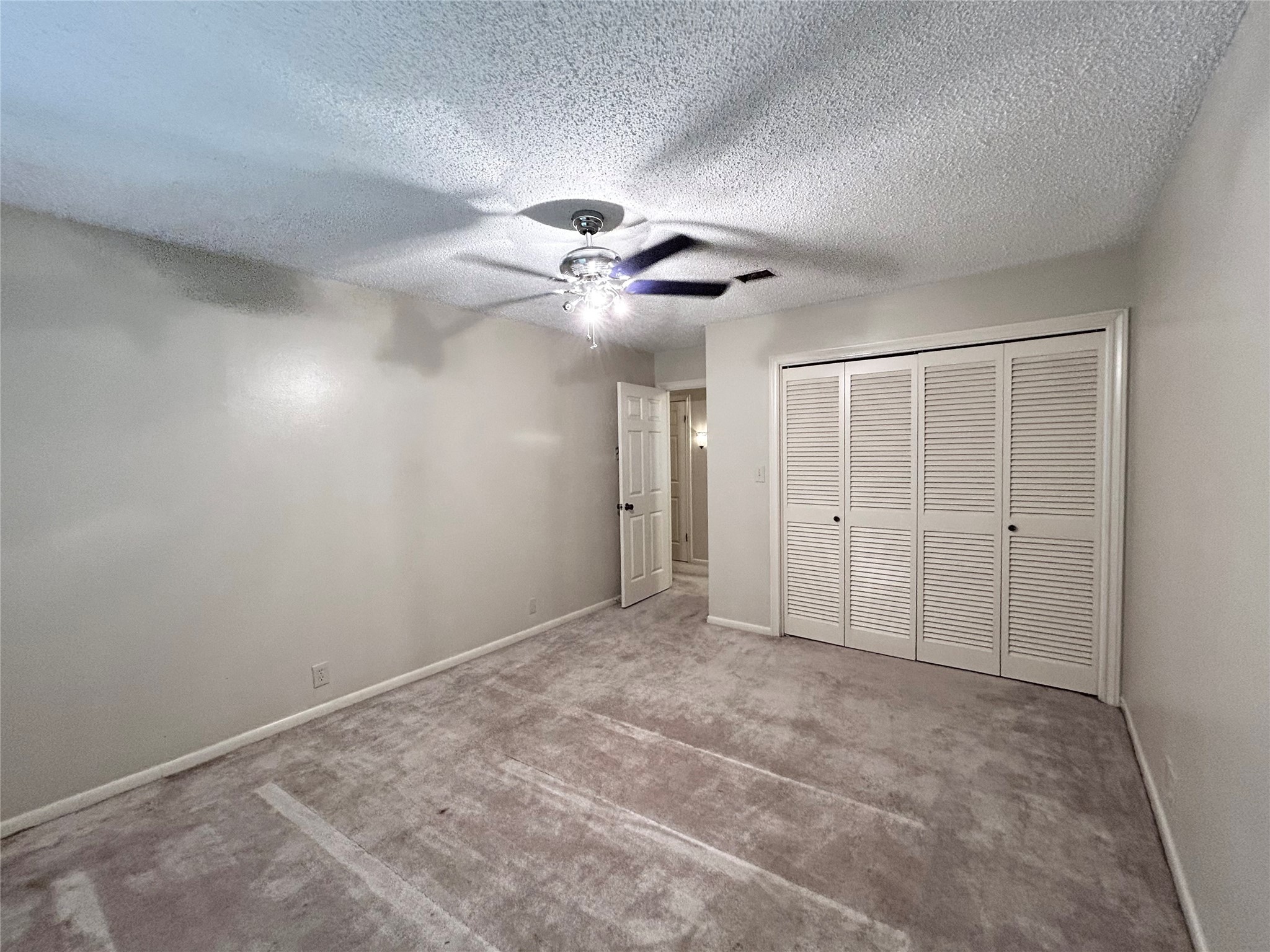 4 Renwick Street Property Photo 27