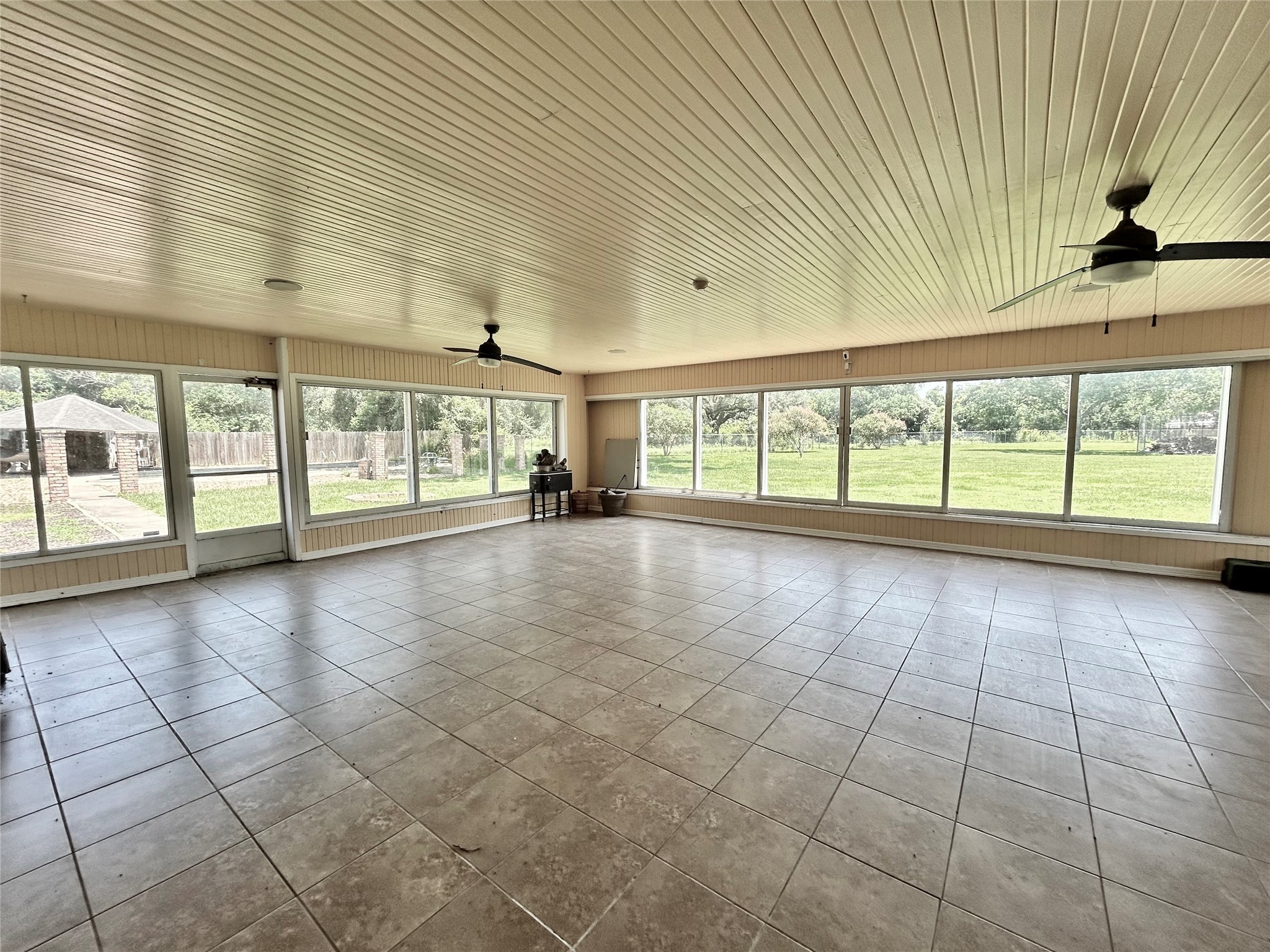 4 Renwick Street Property Photo 33