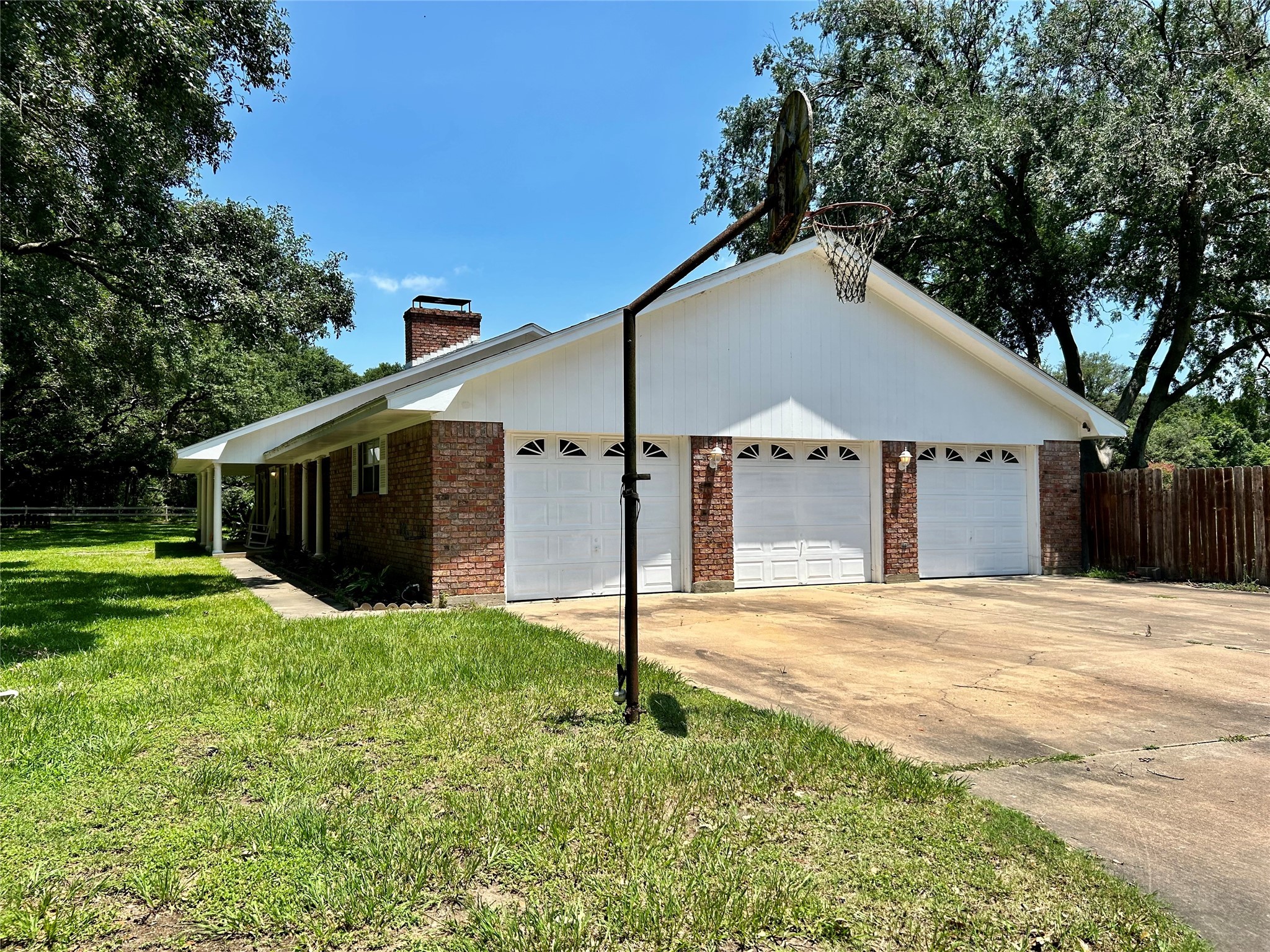 4 Renwick Street Property Photo 44