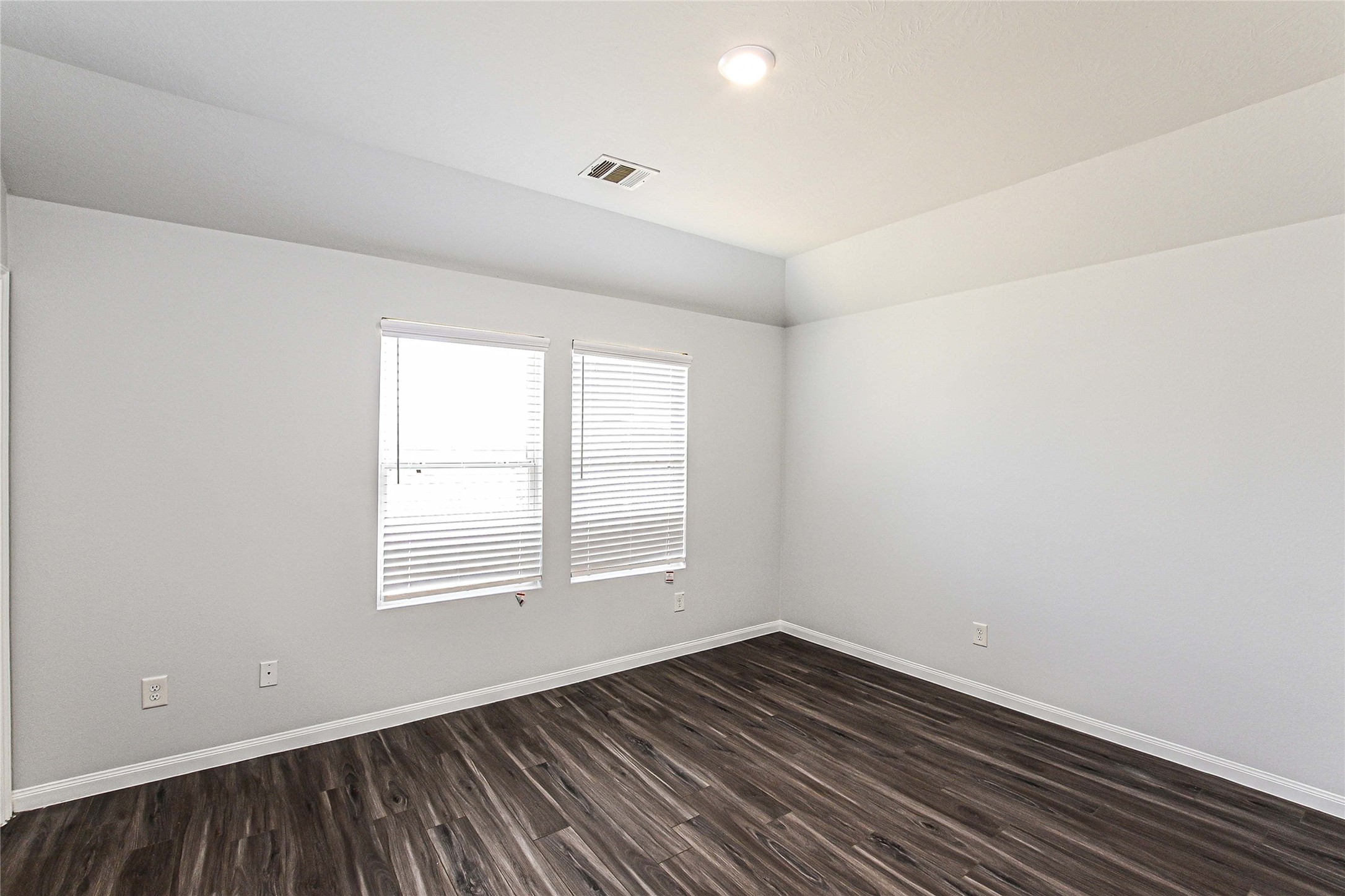19046 Brescia Lane Property Photo 9