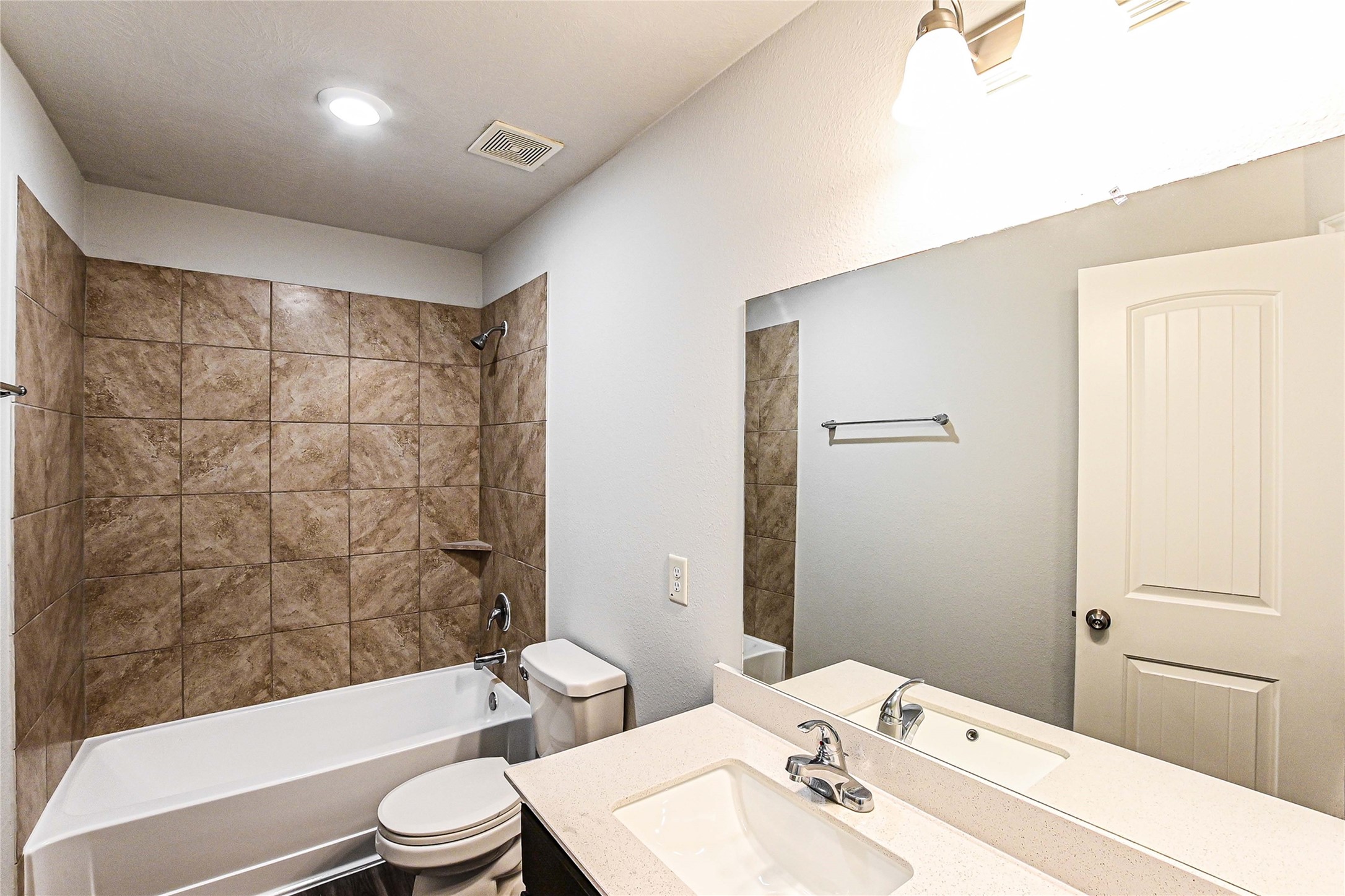 19046 Brescia Lane Property Photo 11