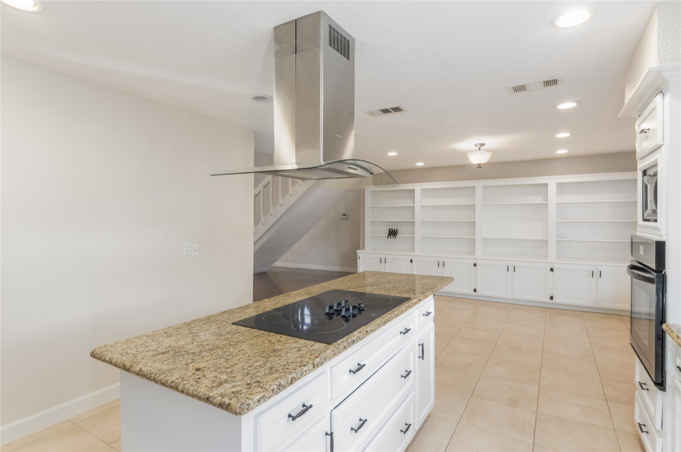 715 Trademark Place Property Photo 16