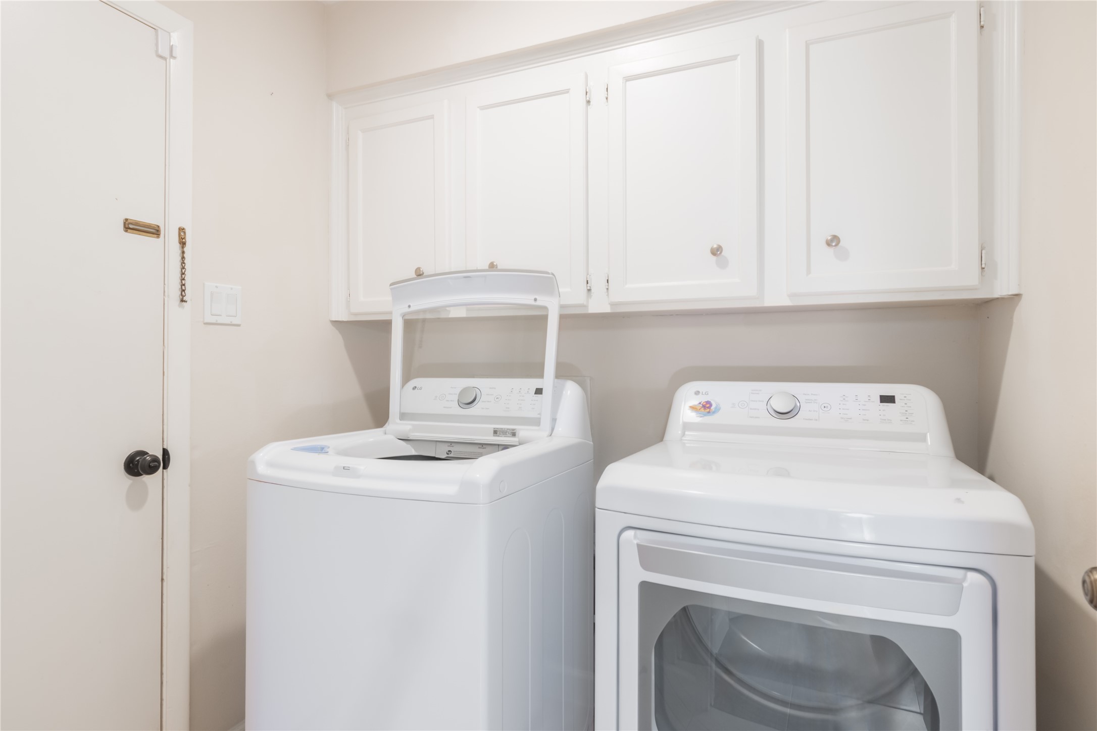 715 Trademark Place Property Photo 24