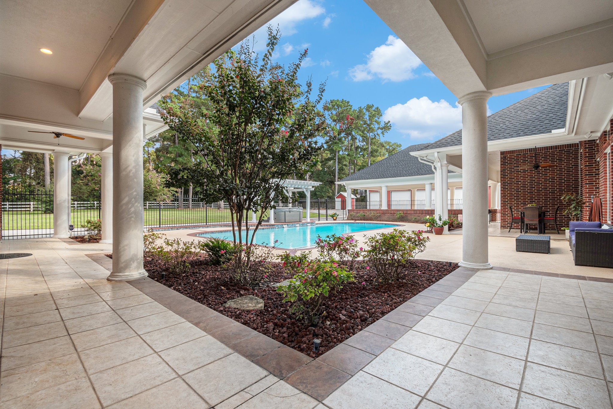 28126 Indigo Lake Court Property Photo 39