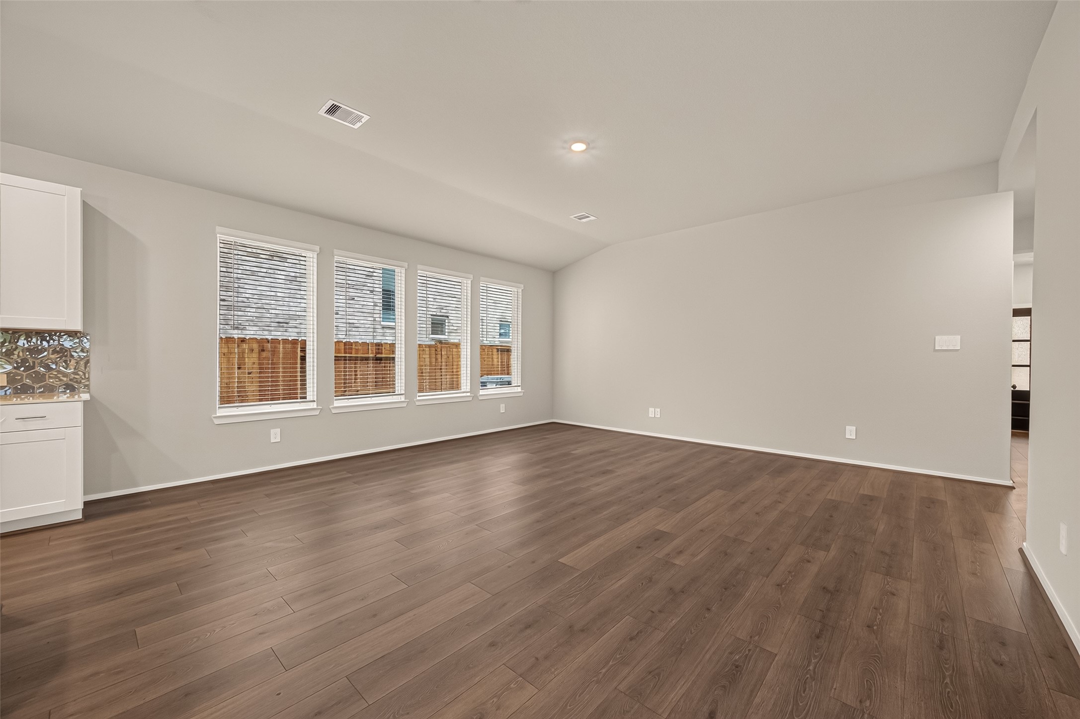 5105 Redbud Valley Dr Property Photo 10