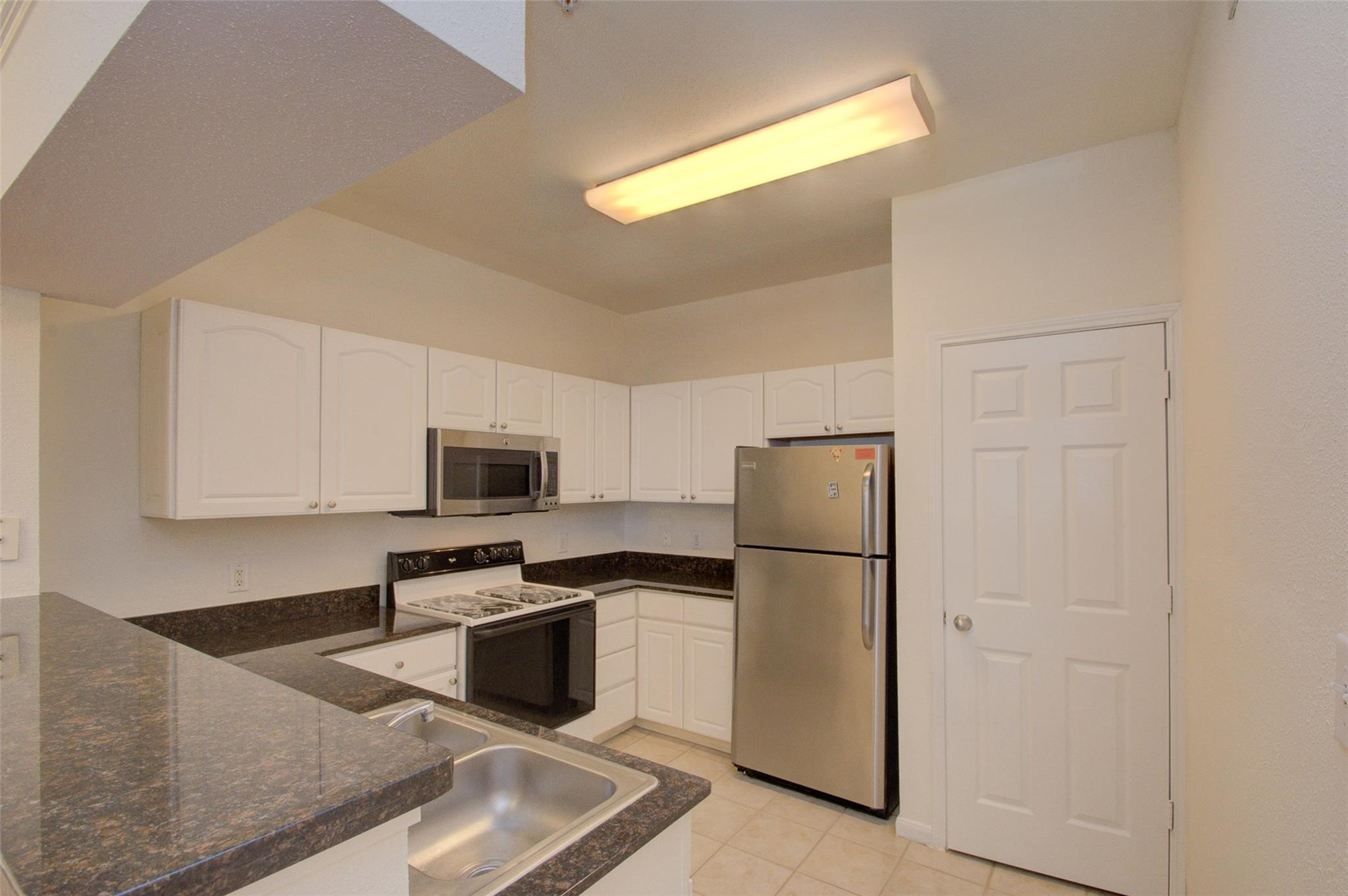 1330 Old Spanish Trail 2111 Property Photo 3