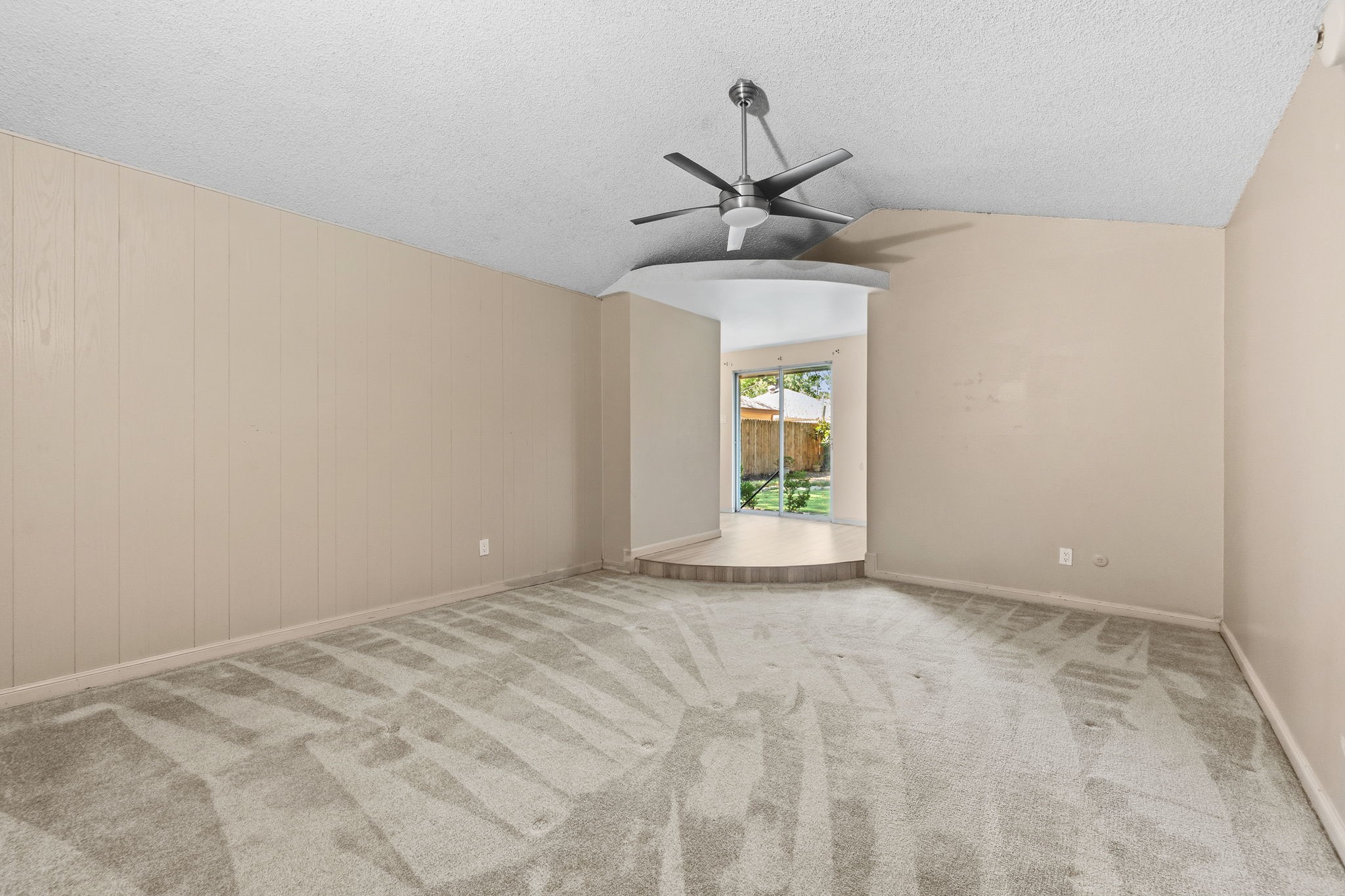 1110 Cheshire Lane Property Photo 14