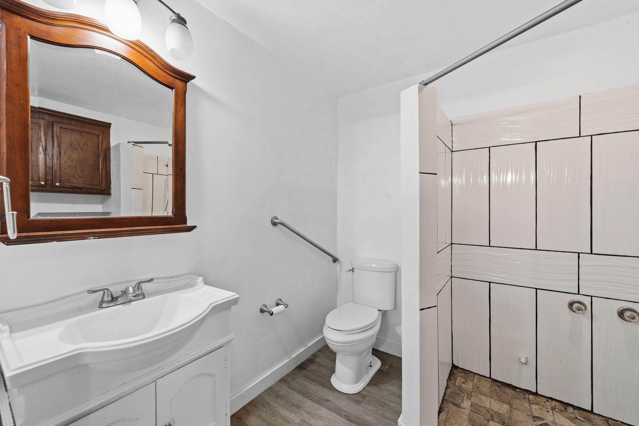 1110 Cheshire Lane Property Photo 31