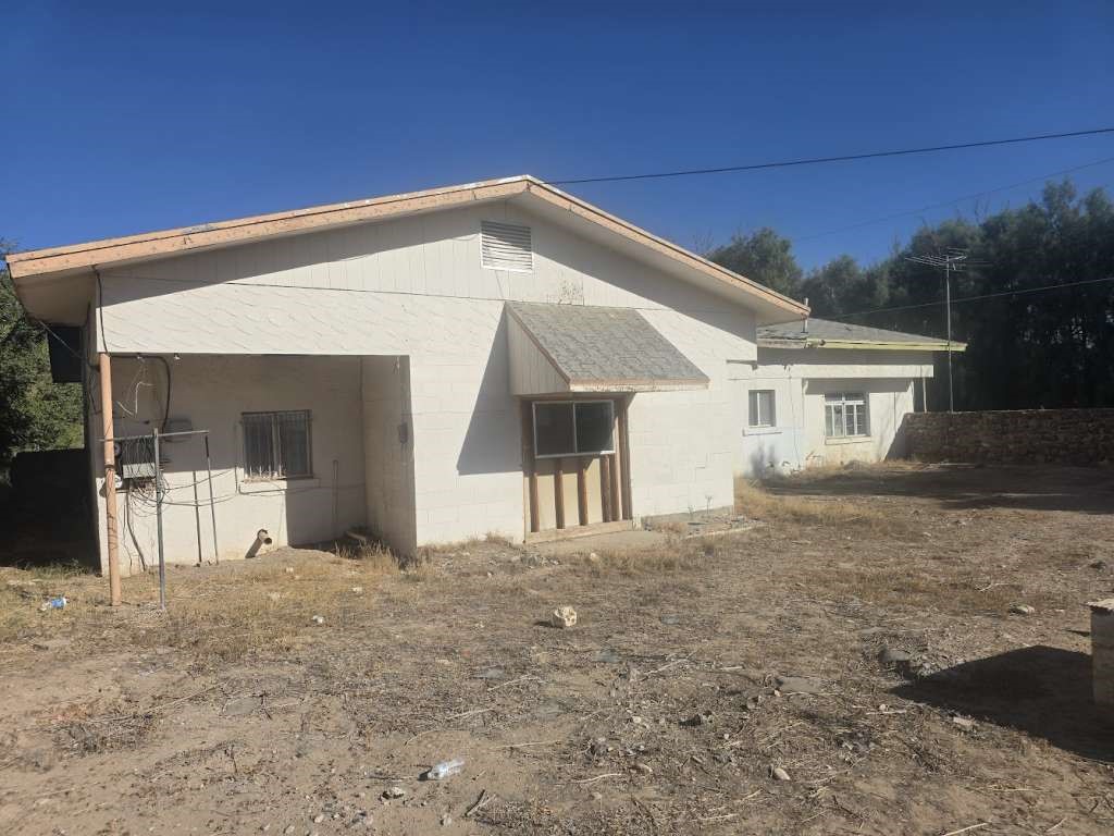 7833 Kiely Road Property Photo 1