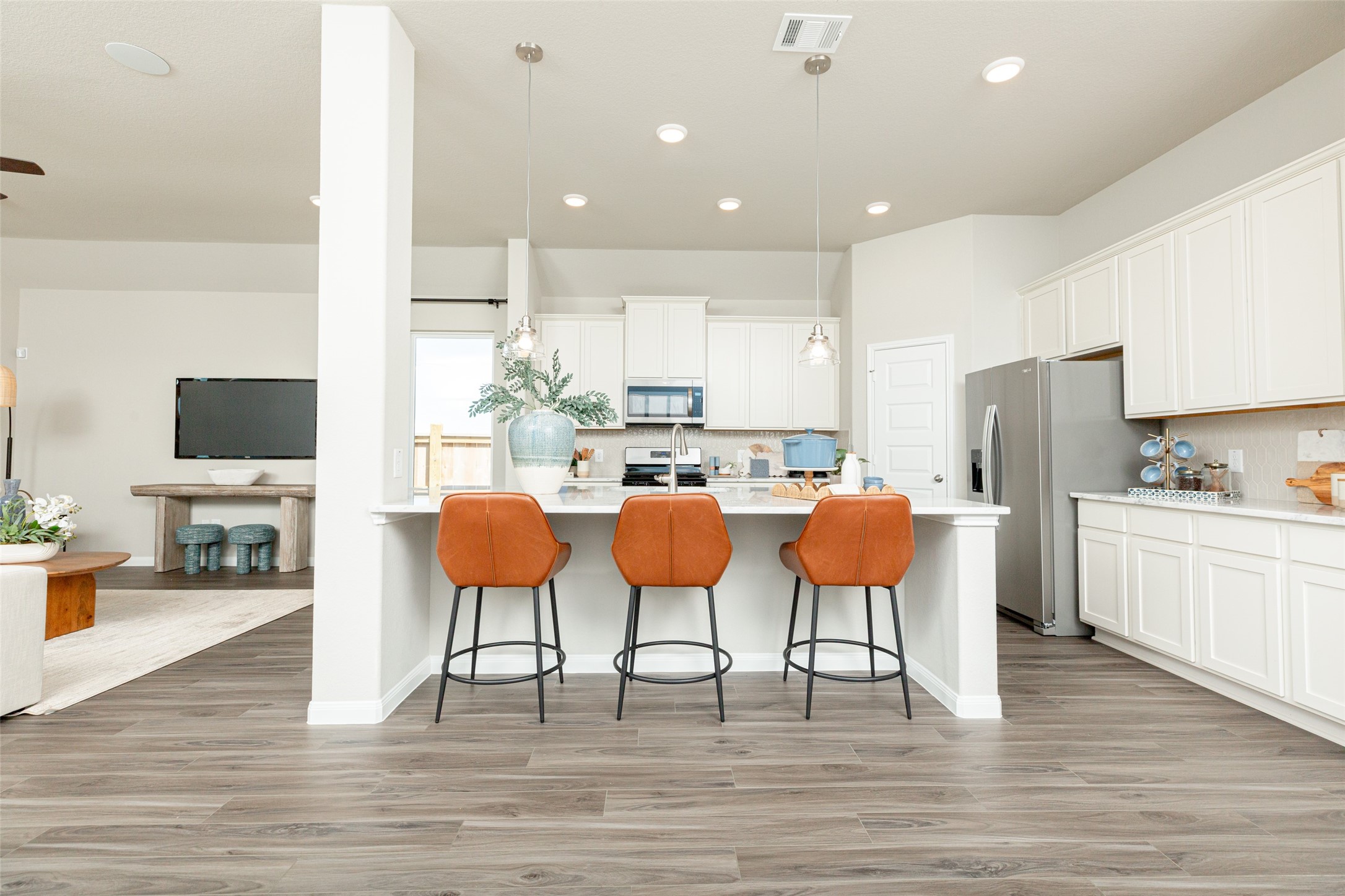 3021 Mustang Grove Way Property Photo 19