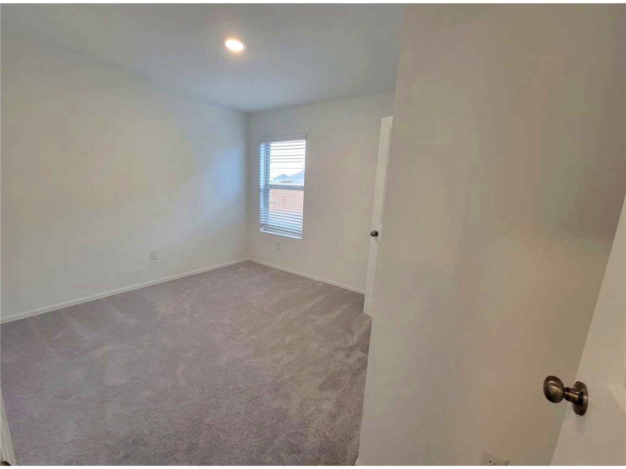 26802 Urraca Drive Property Photo 15