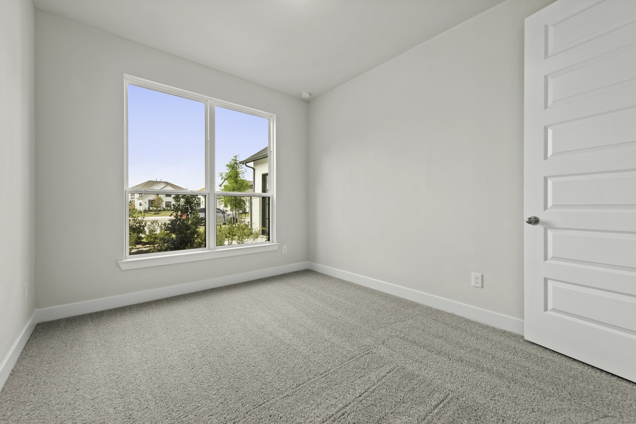 15703 Saffron Summer Street Property Photo 19