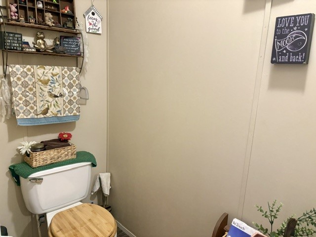 100 Jenette Road Property Photo 17