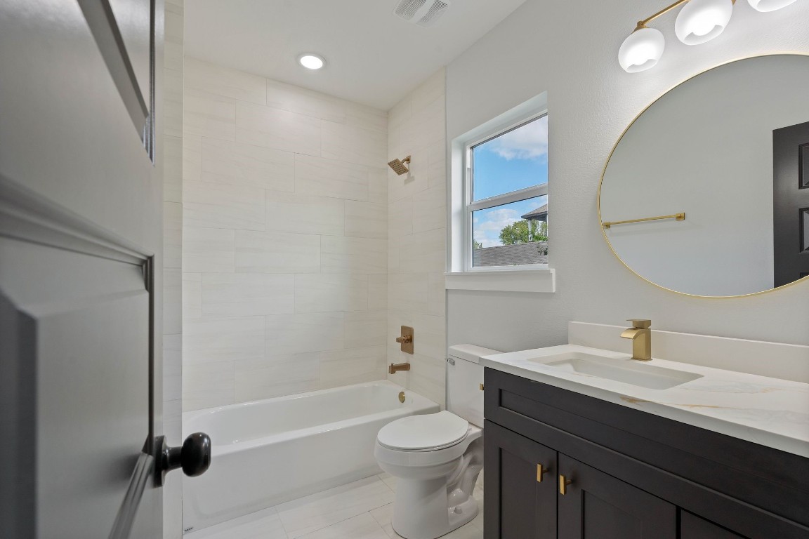 1216 Johnston Street A/b Property Photo 20