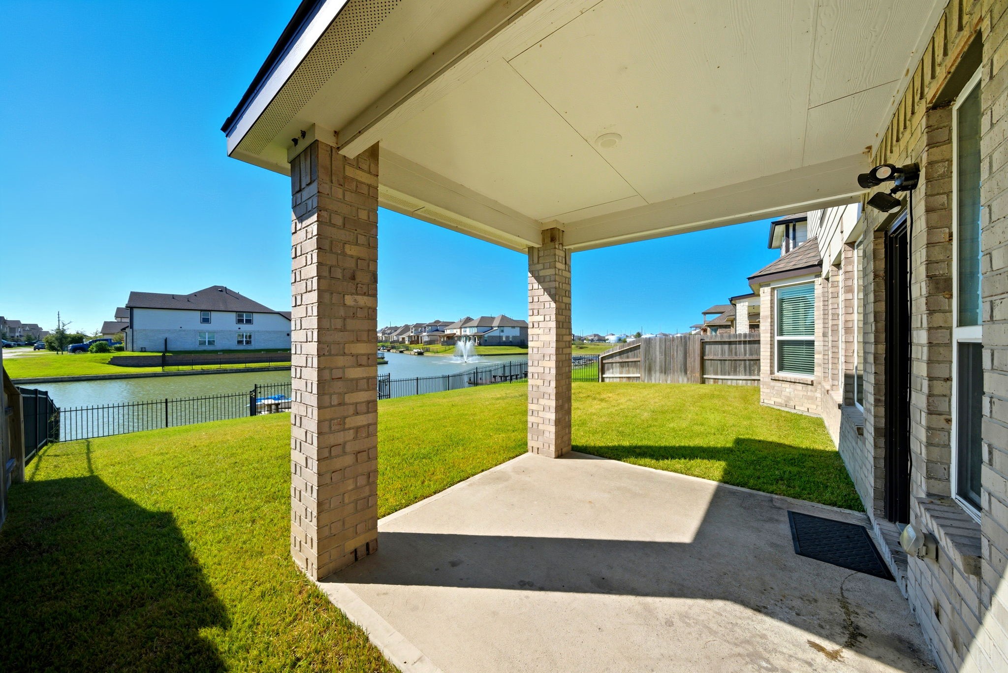 24311 Tesino River Circle Property Photo 33