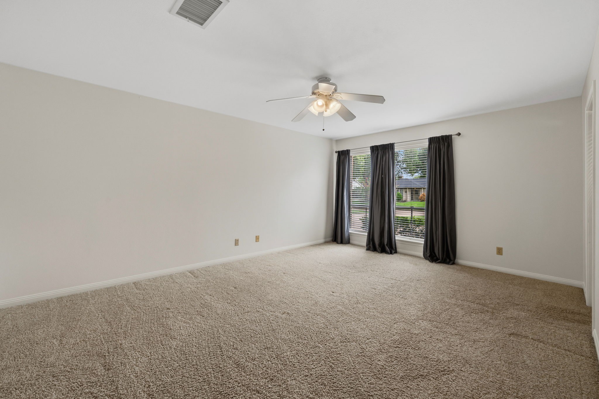 1307 Creek Hollow Drive Property Photo 12