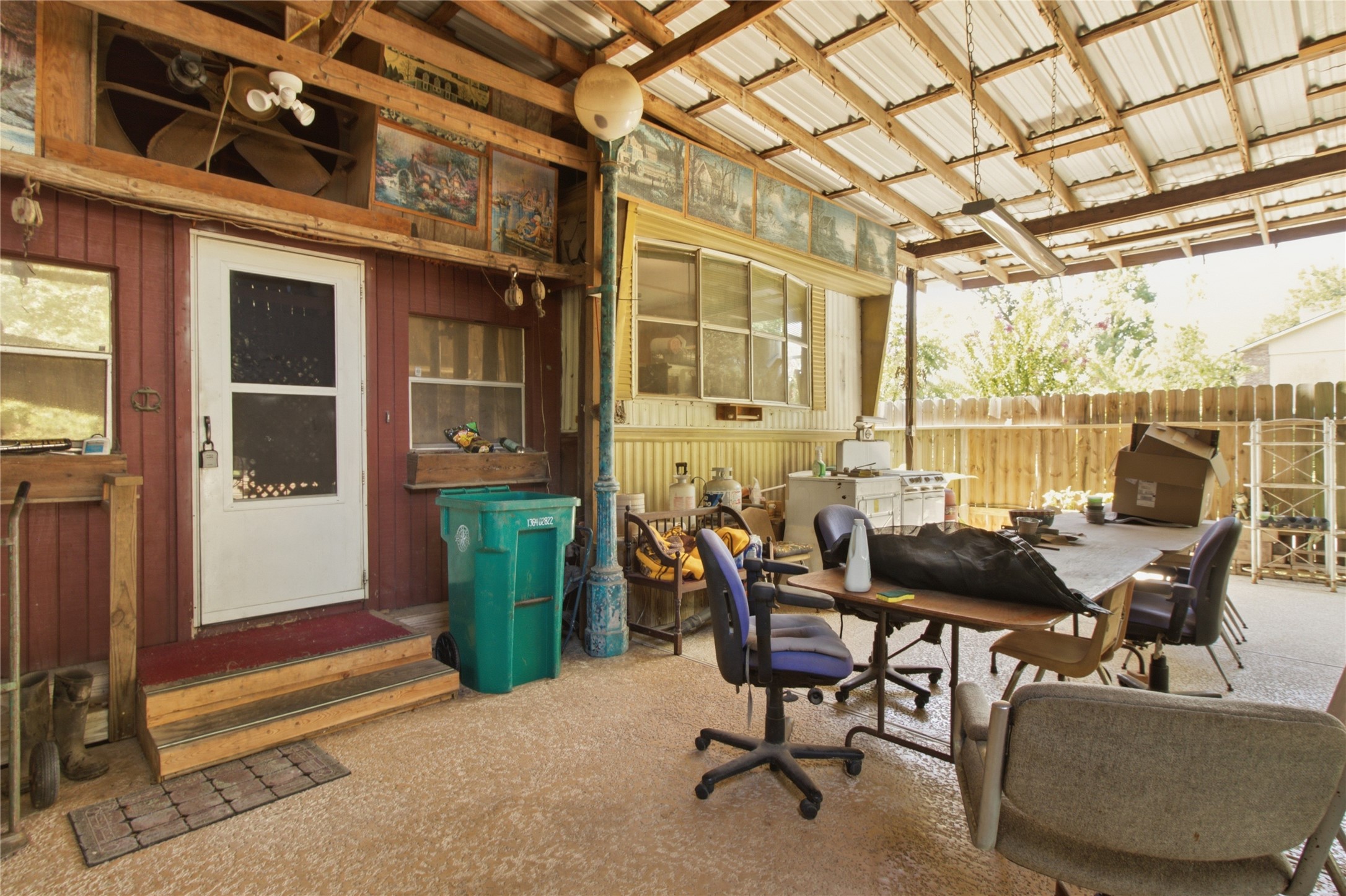 2704 Sinclair Street Property Photo 6