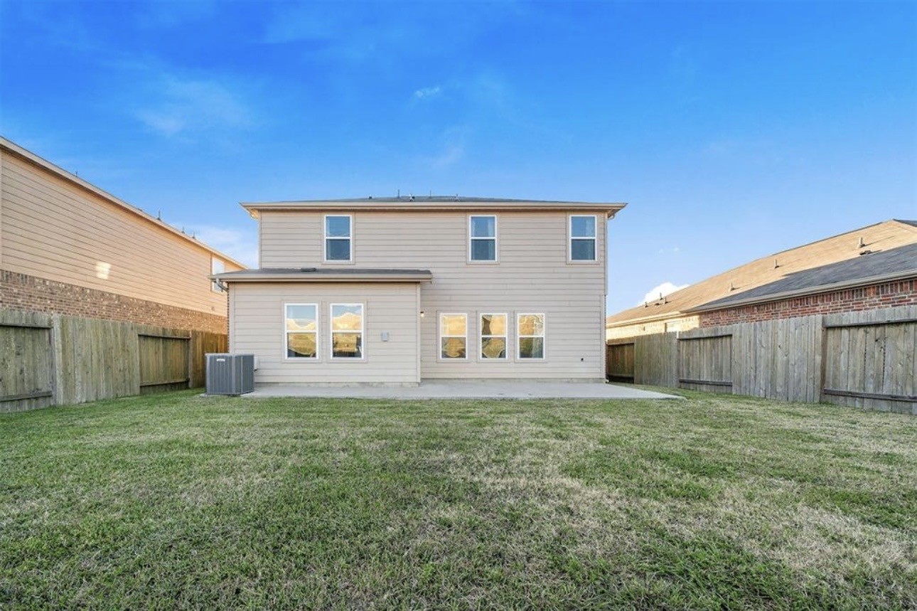 9439 Grand Spark Drive Property Photo 13