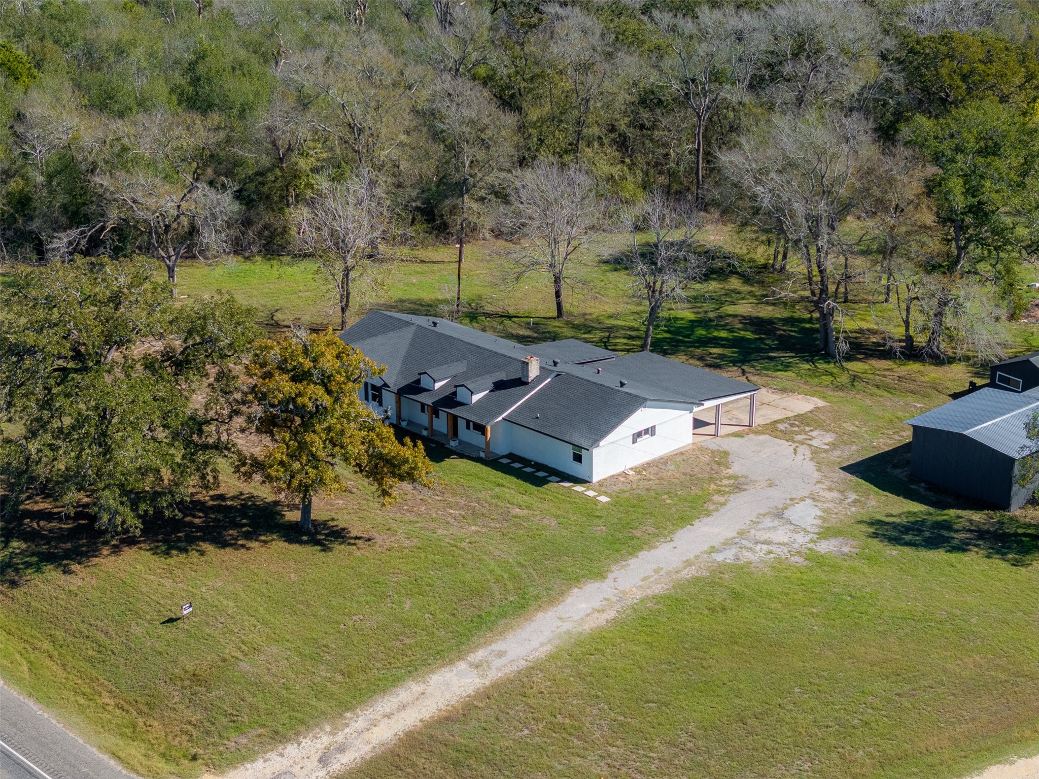 16088 Hwy 105 Property Photo 35
