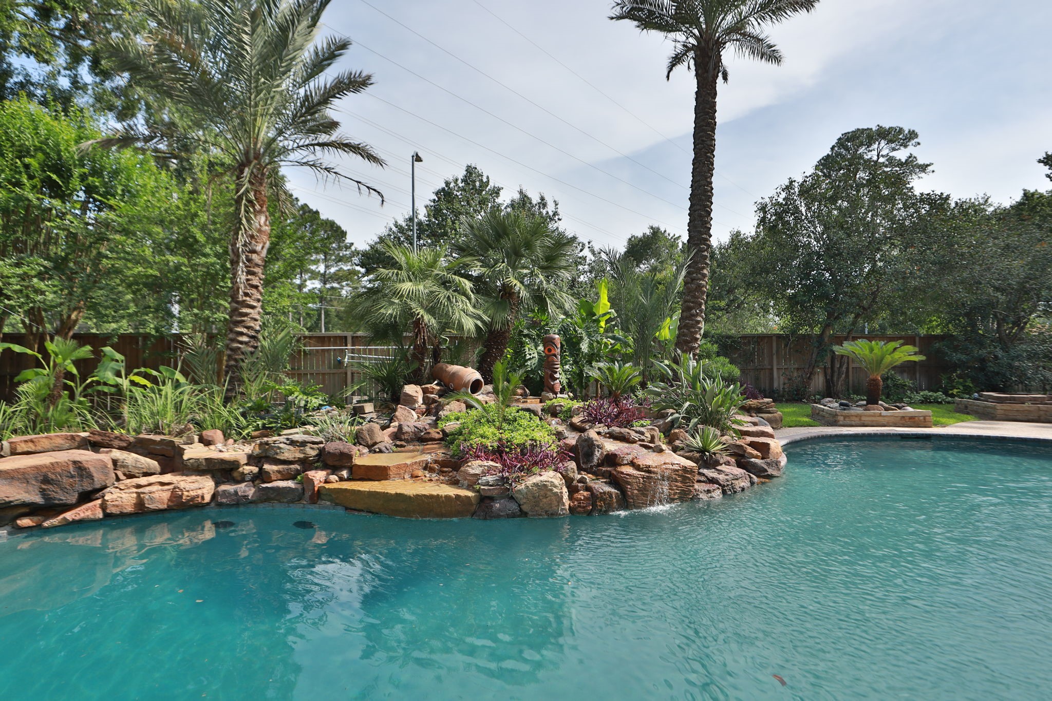 12923 Hunterfield Drive Property Photo 4