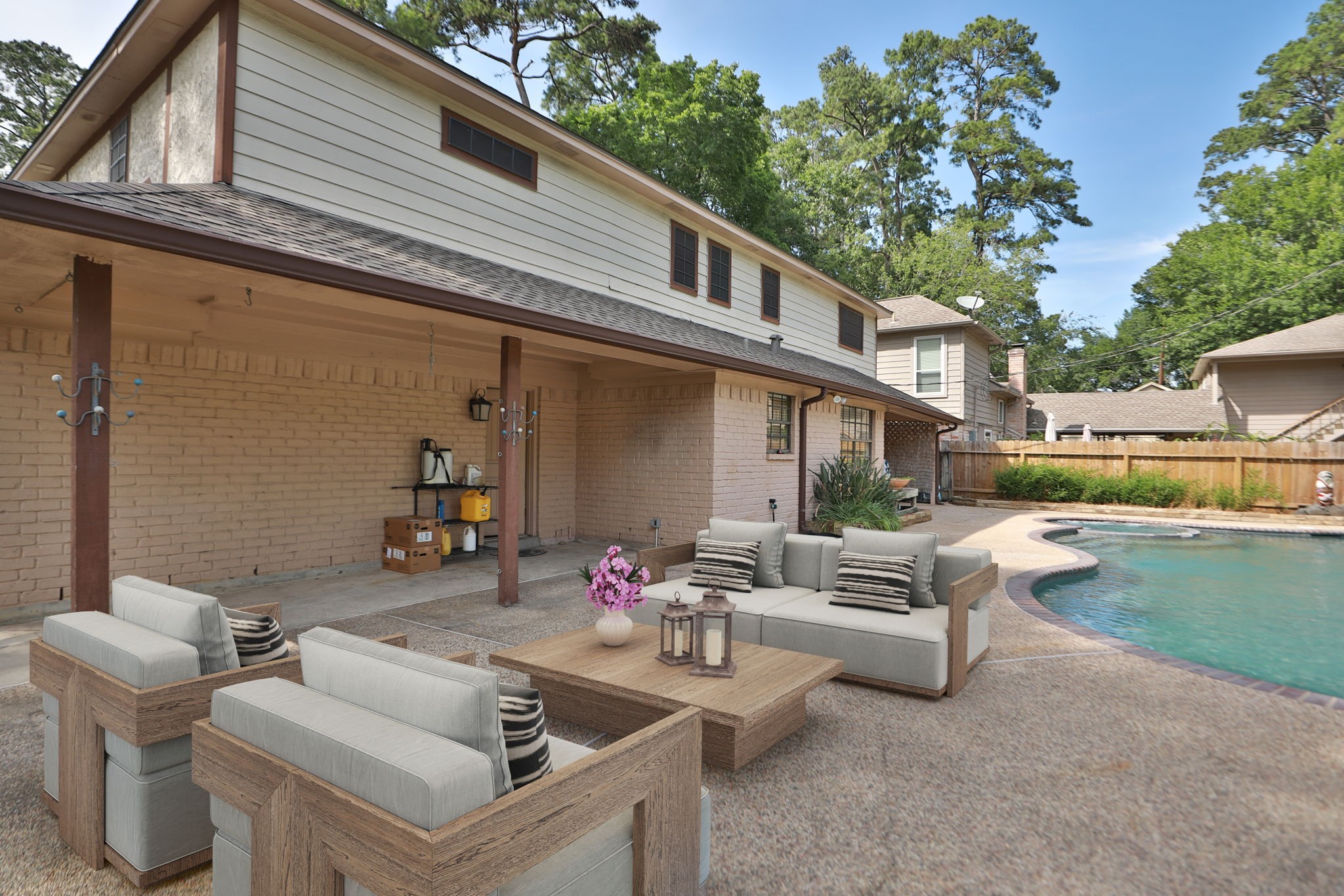 12923 Hunterfield Drive Property Photo 12