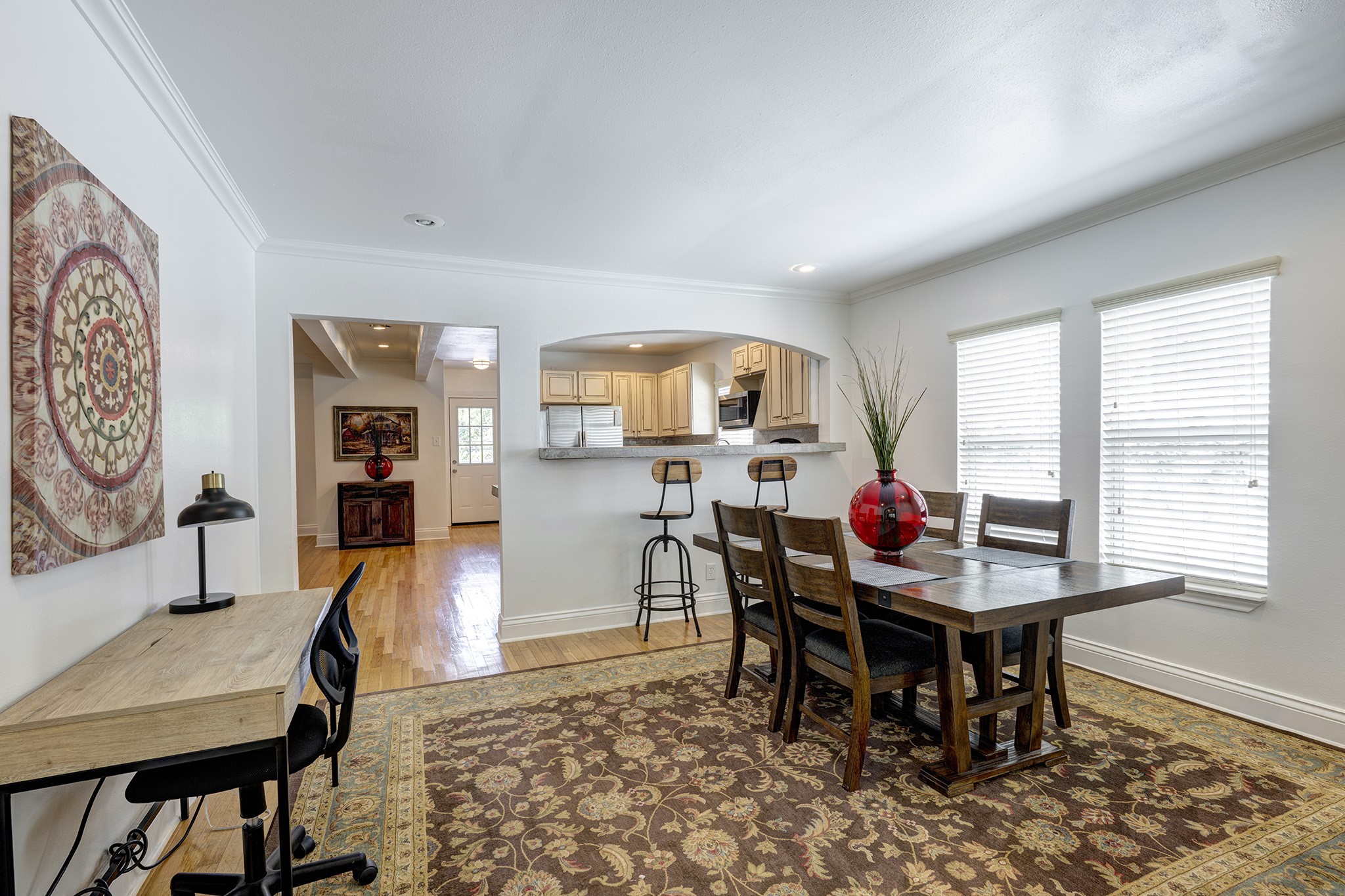 1811 Marshall Street B Property Photo 6