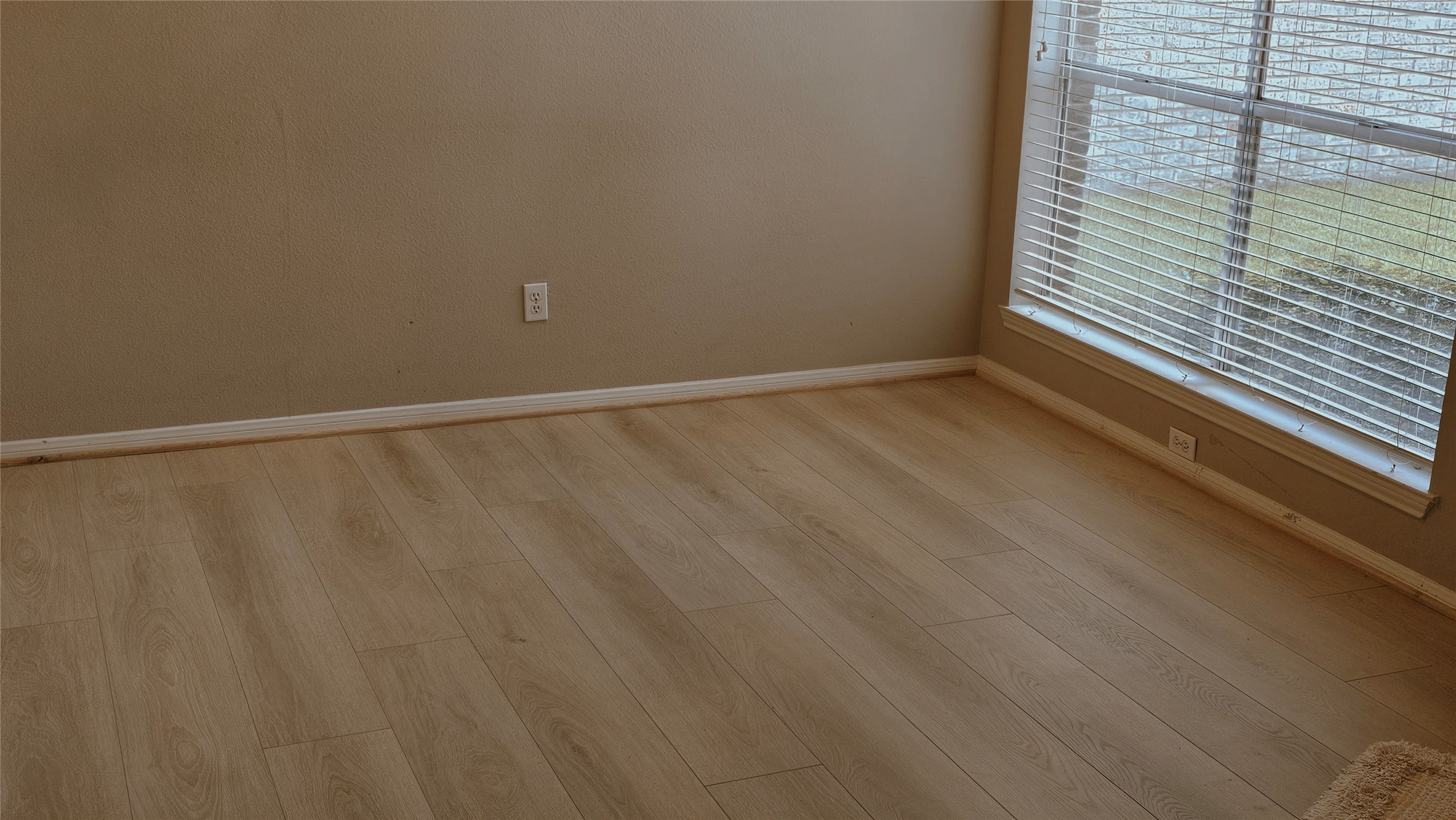 3607 Duncaster Drive Property Photo 7