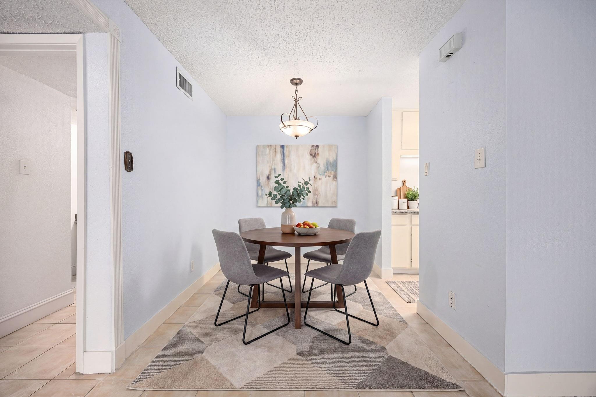 10047 Westpark Drive # 30, Houston Tx 77042 Property Photo 10