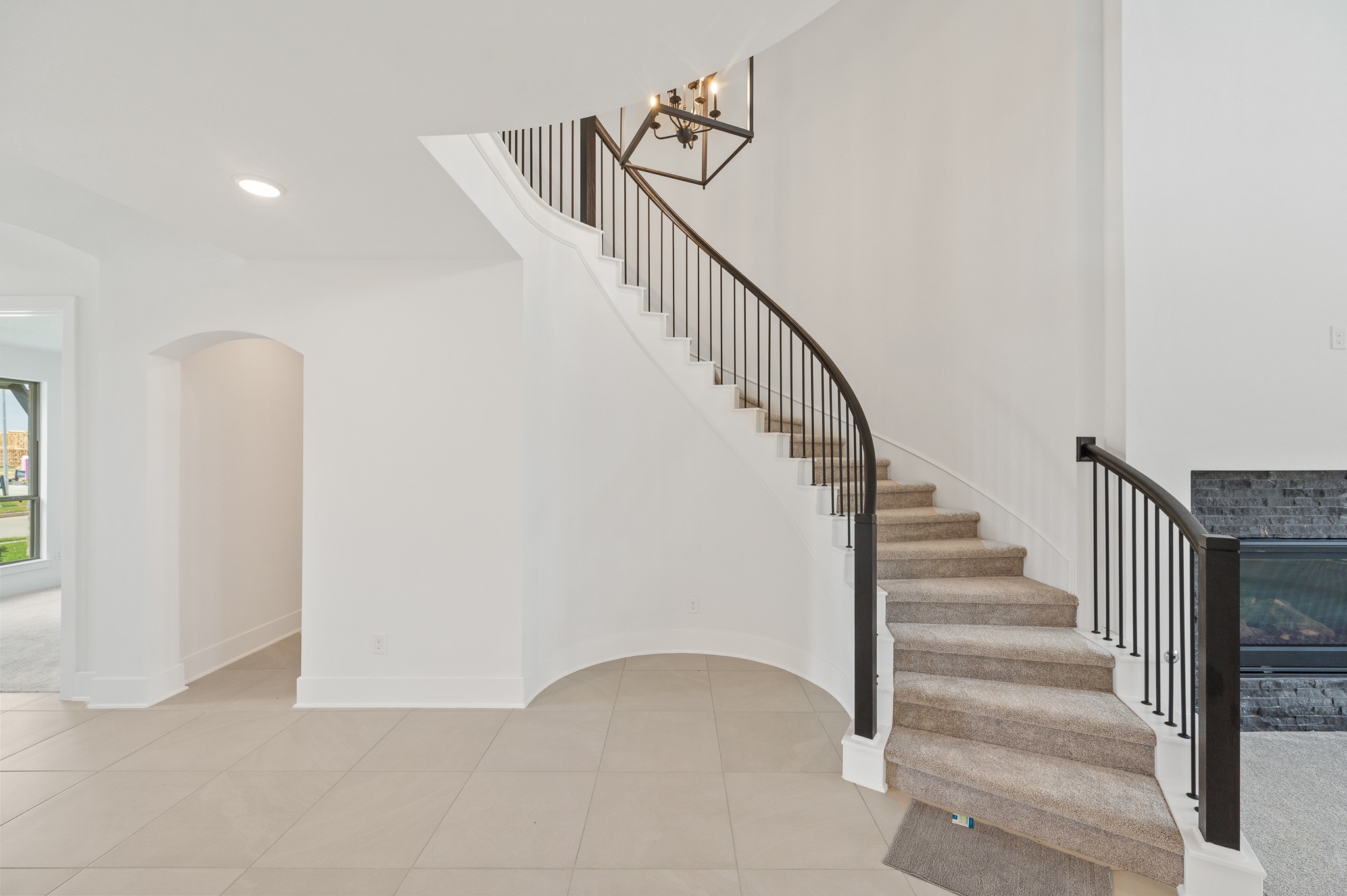 21127 Coral View Drive Property Photo 11